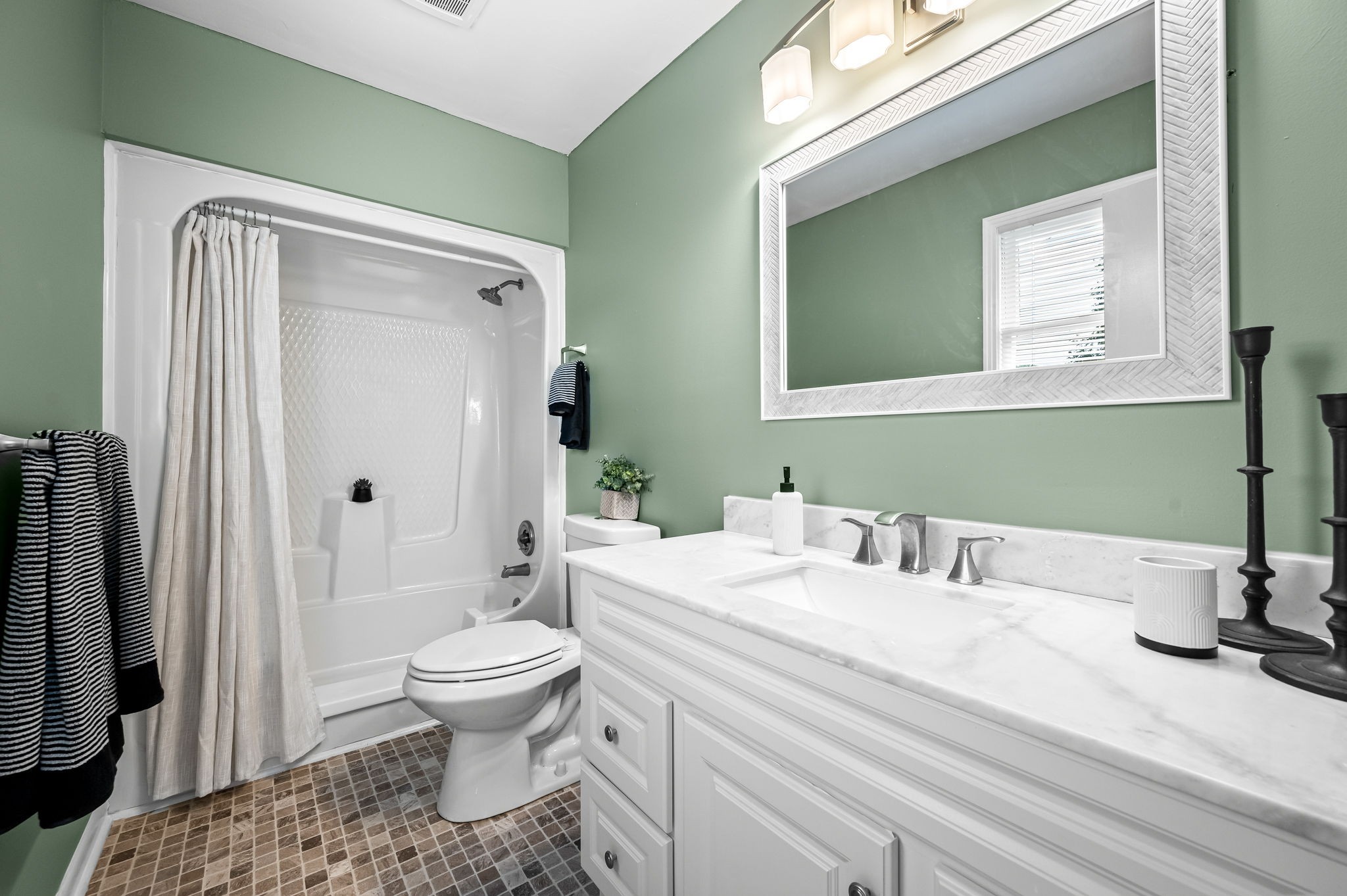 294 Tanglewood Trl Property Photo 13