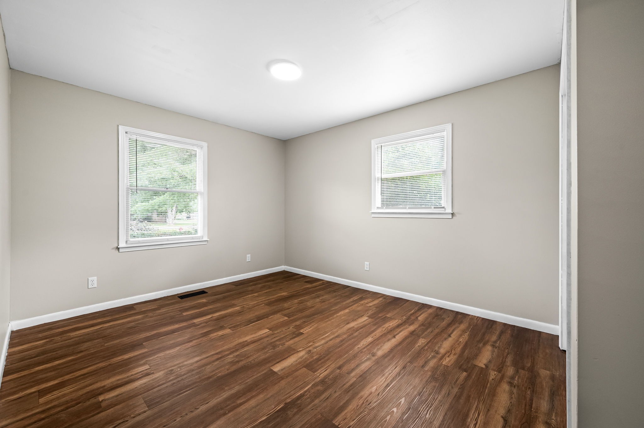 294 Tanglewood Trl Property Photo 15