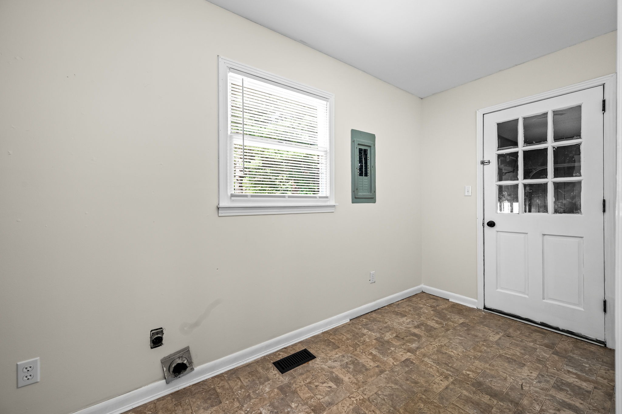294 Tanglewood Trl Property Photo 23