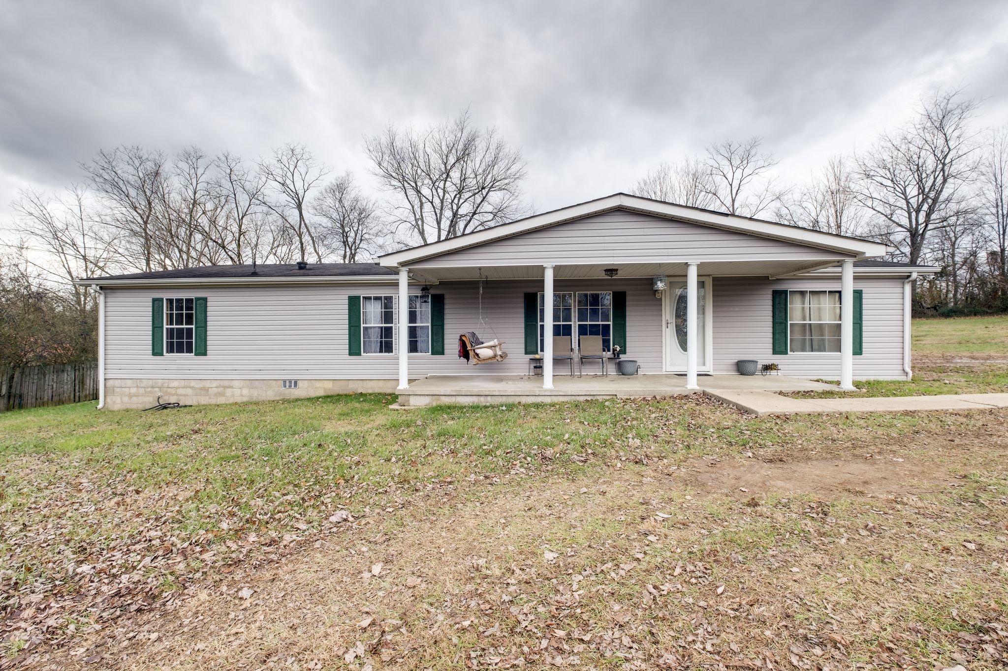 Akins Heights Sub Real Estate Listings Main Image