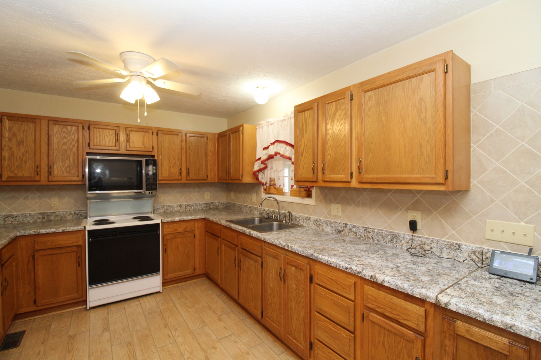 508 Blue Sky Cir Property Photo 9