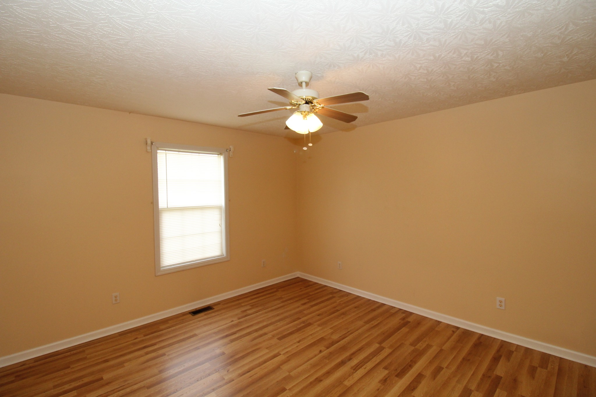 508 Blue Sky Cir Property Photo 24