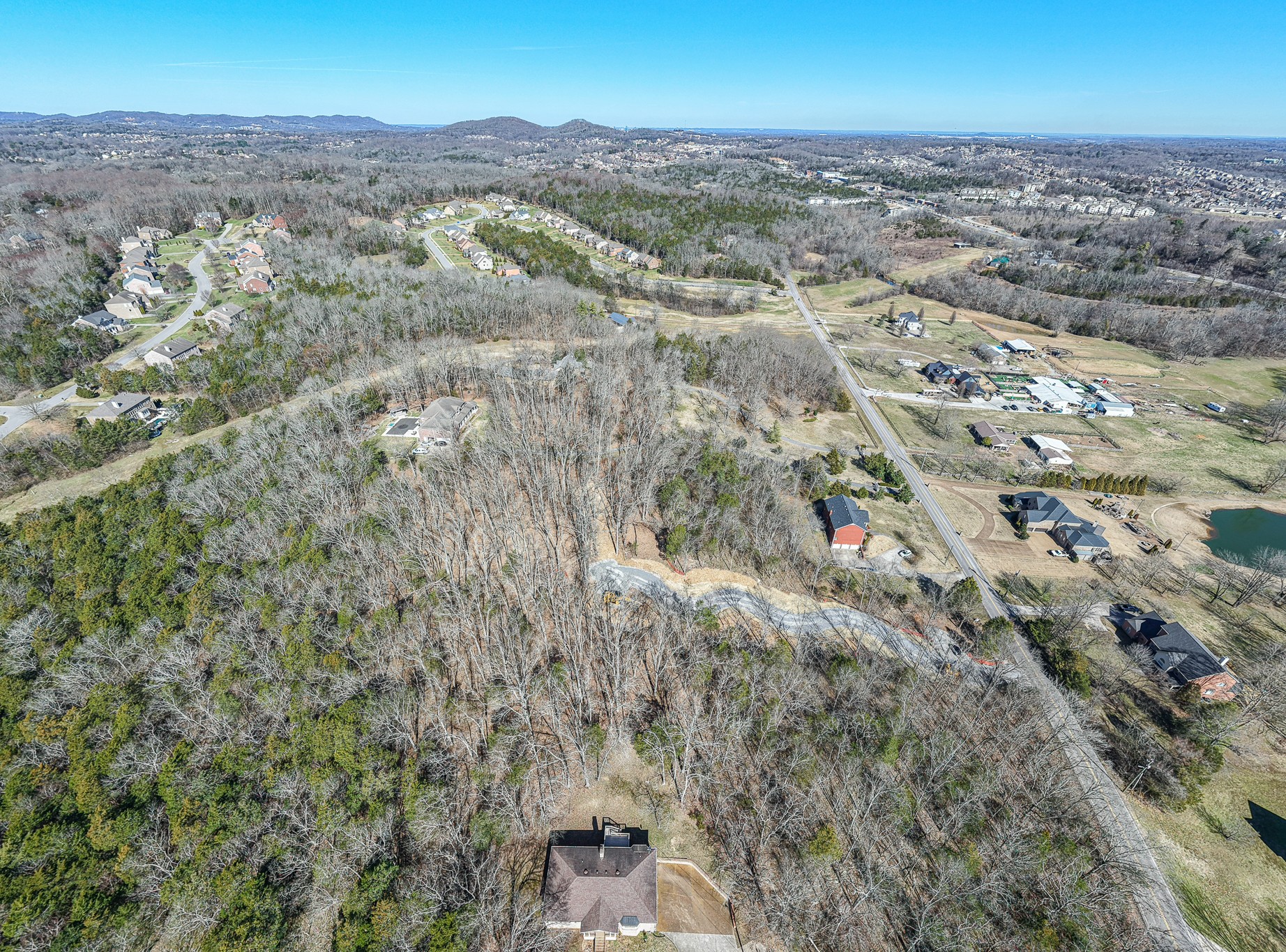 915 Bluff Rd Property Photo 58