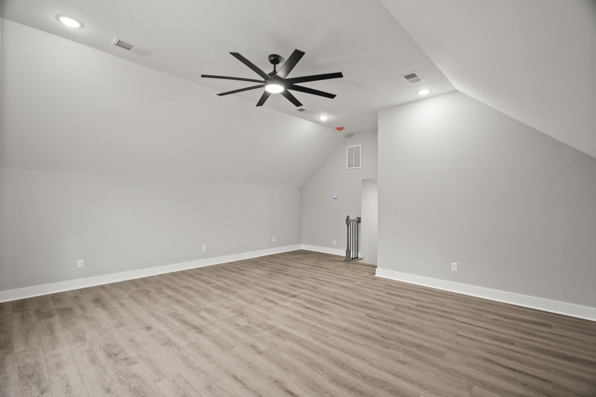 1068 Angus Way Property Photo 23