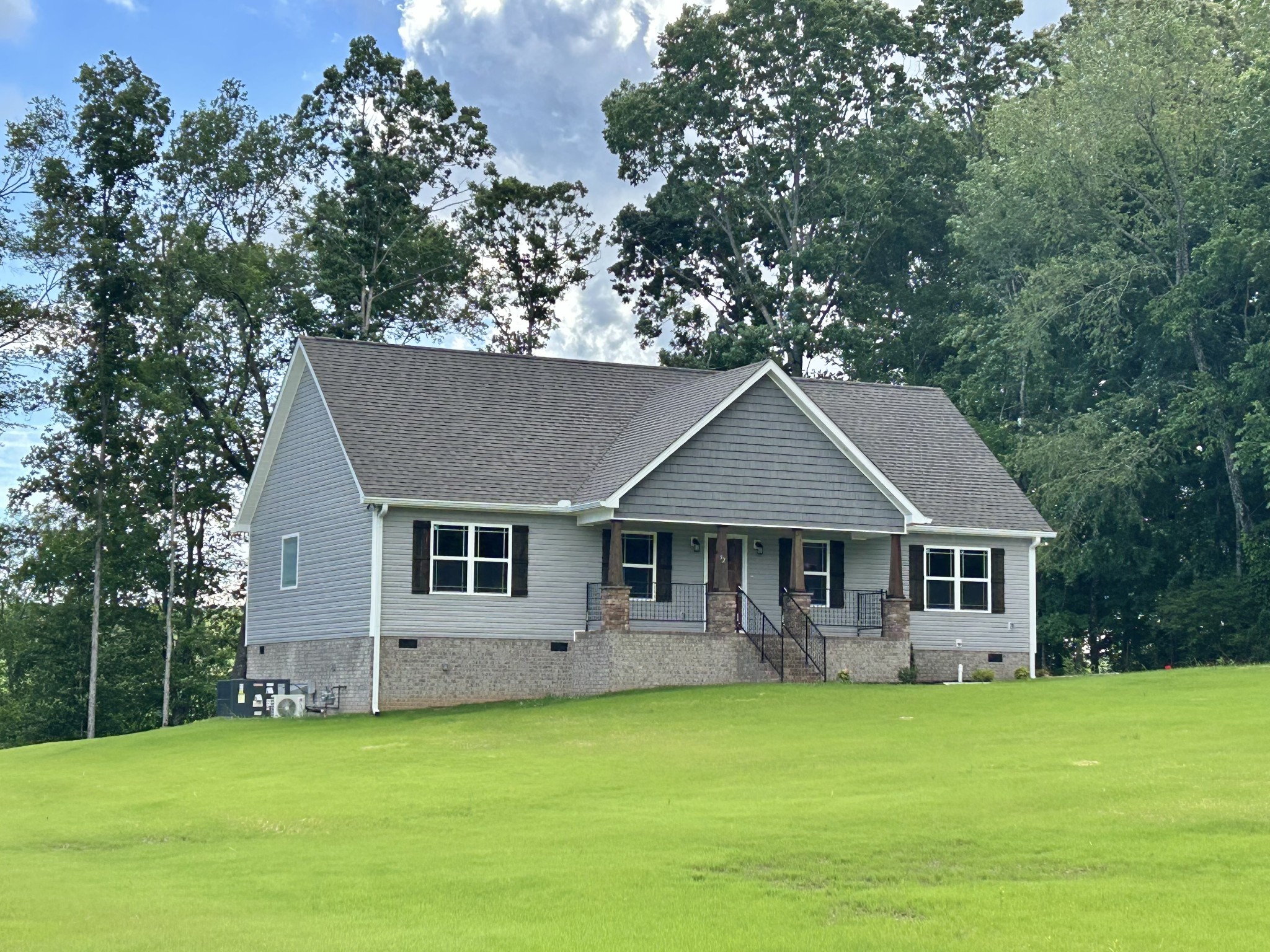 92 Beechwood Drive Property Photo 3