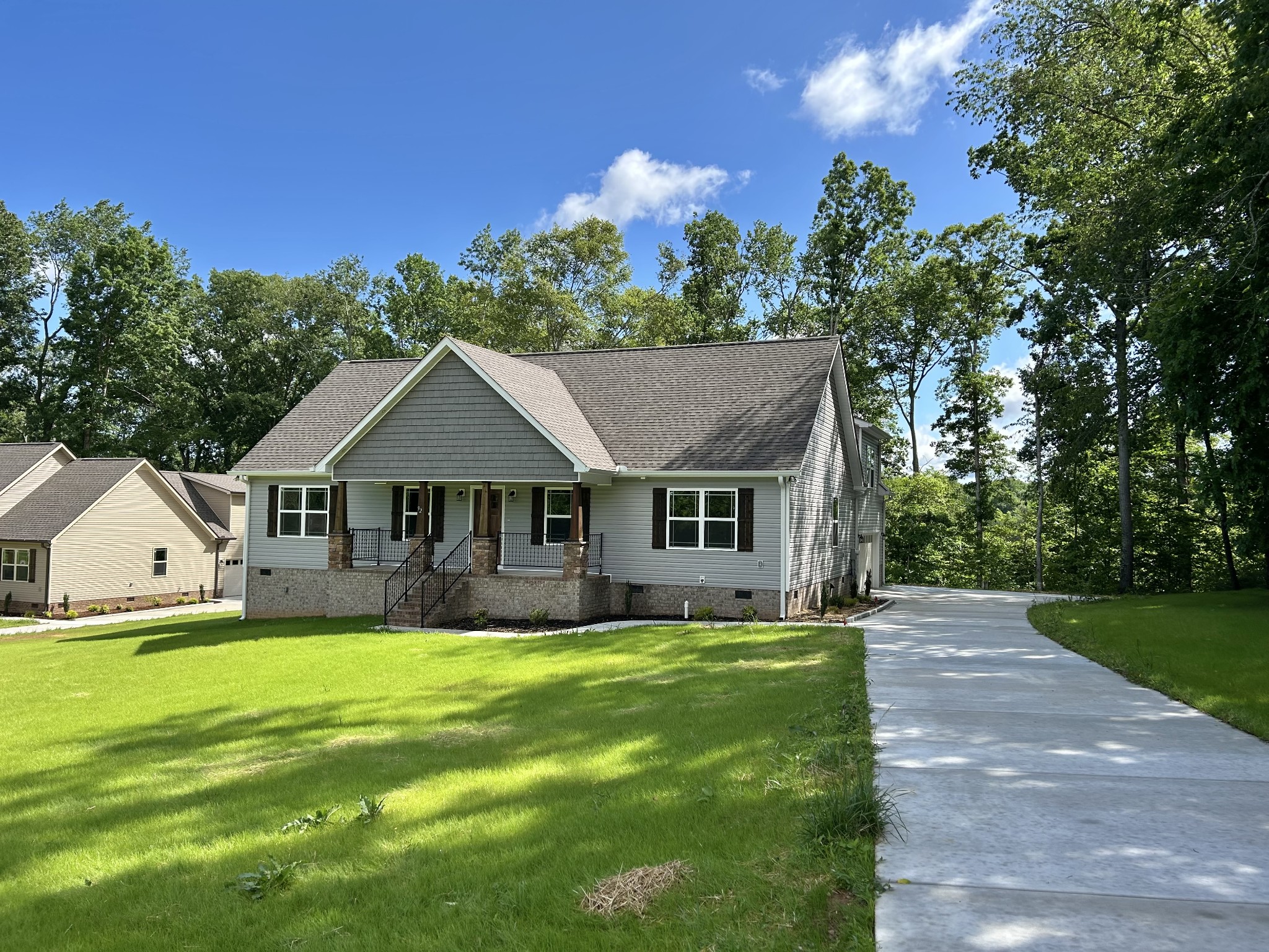 92 Beechwood Drive Property Photo 4