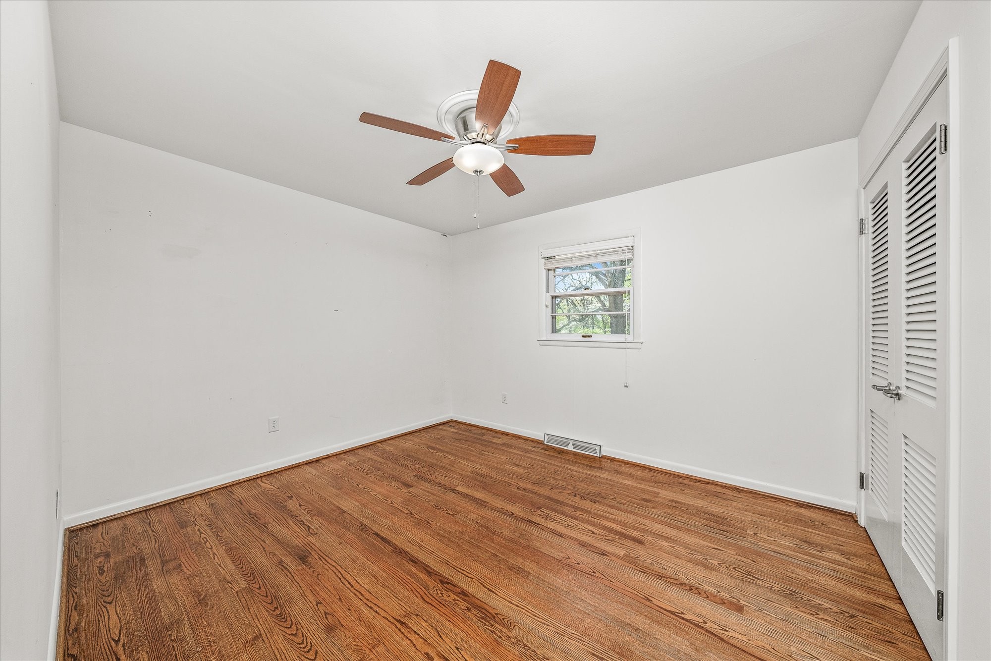 515 East 4th Street Property Photo 29