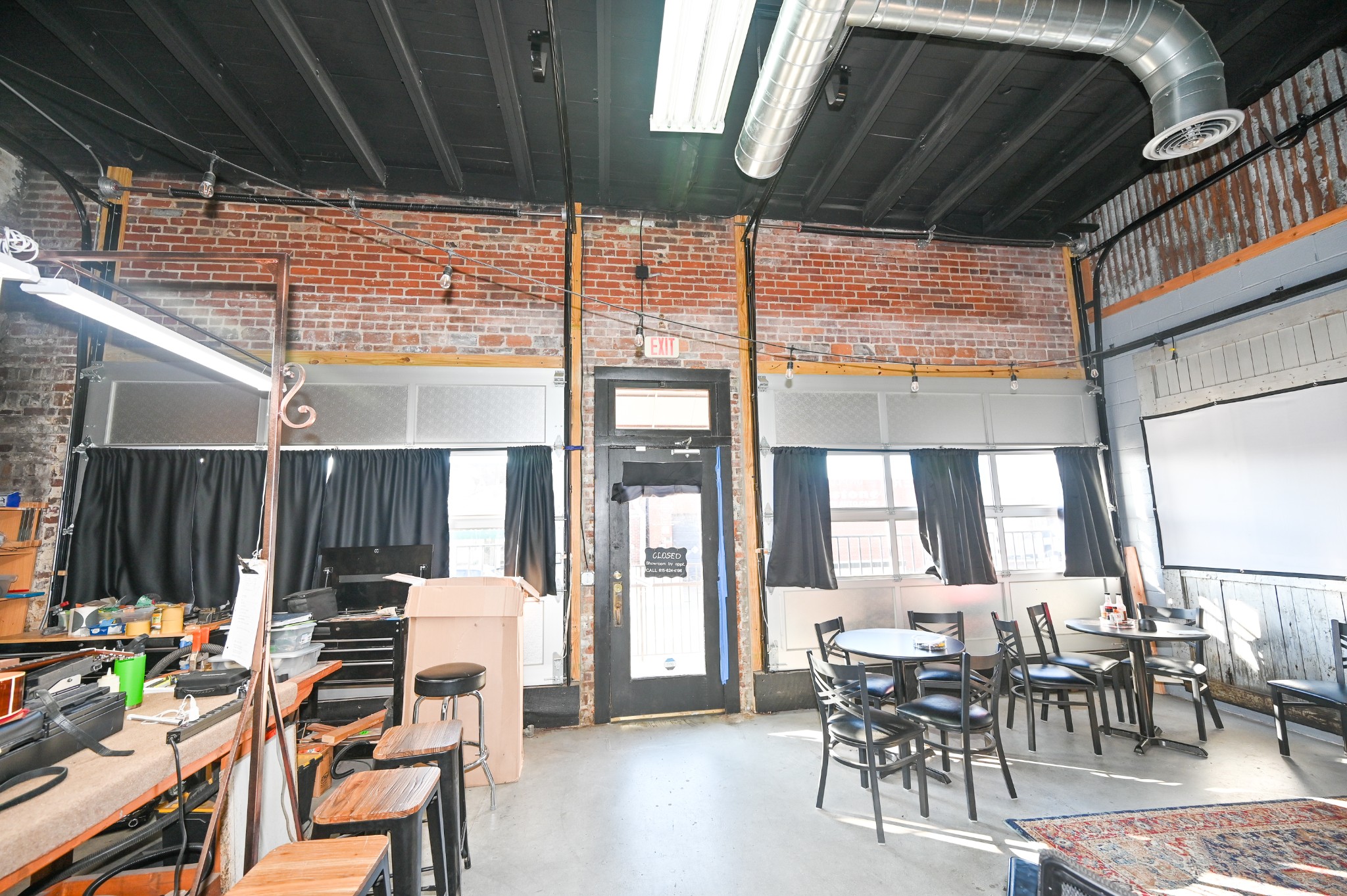 118 Walnut Street, N Property Photo 6