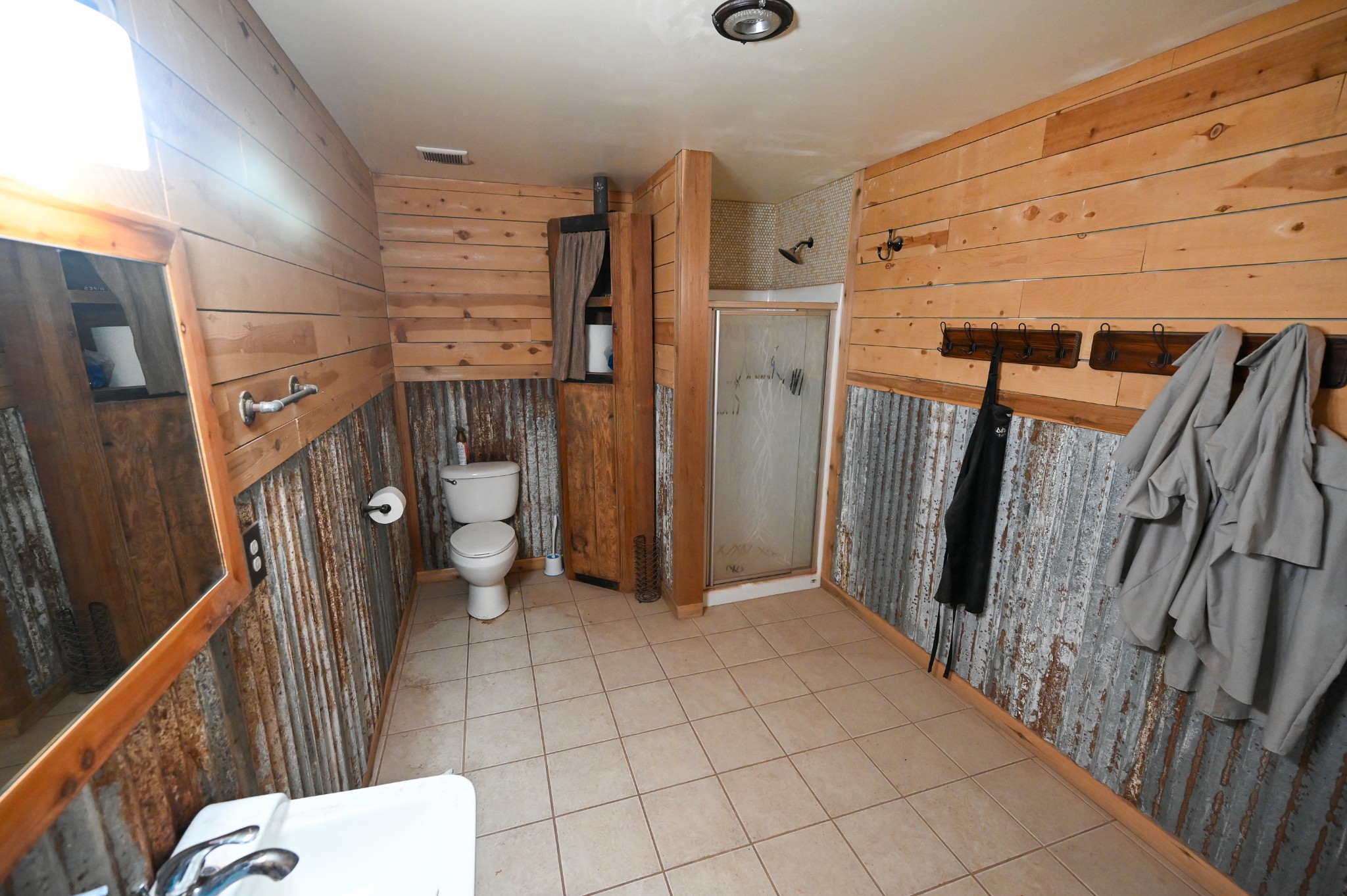 118 Walnut Street, N Property Photo 16