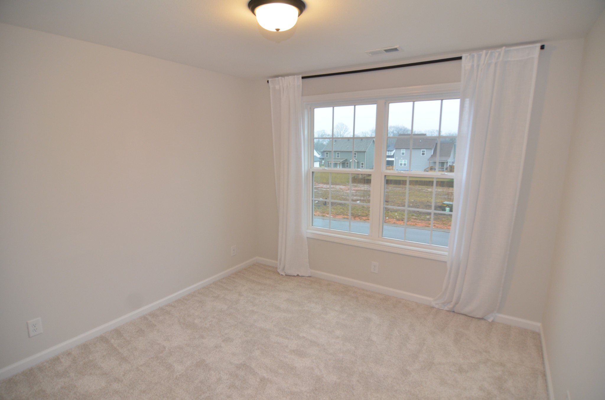 322 Galway Dr Property Photo 45
