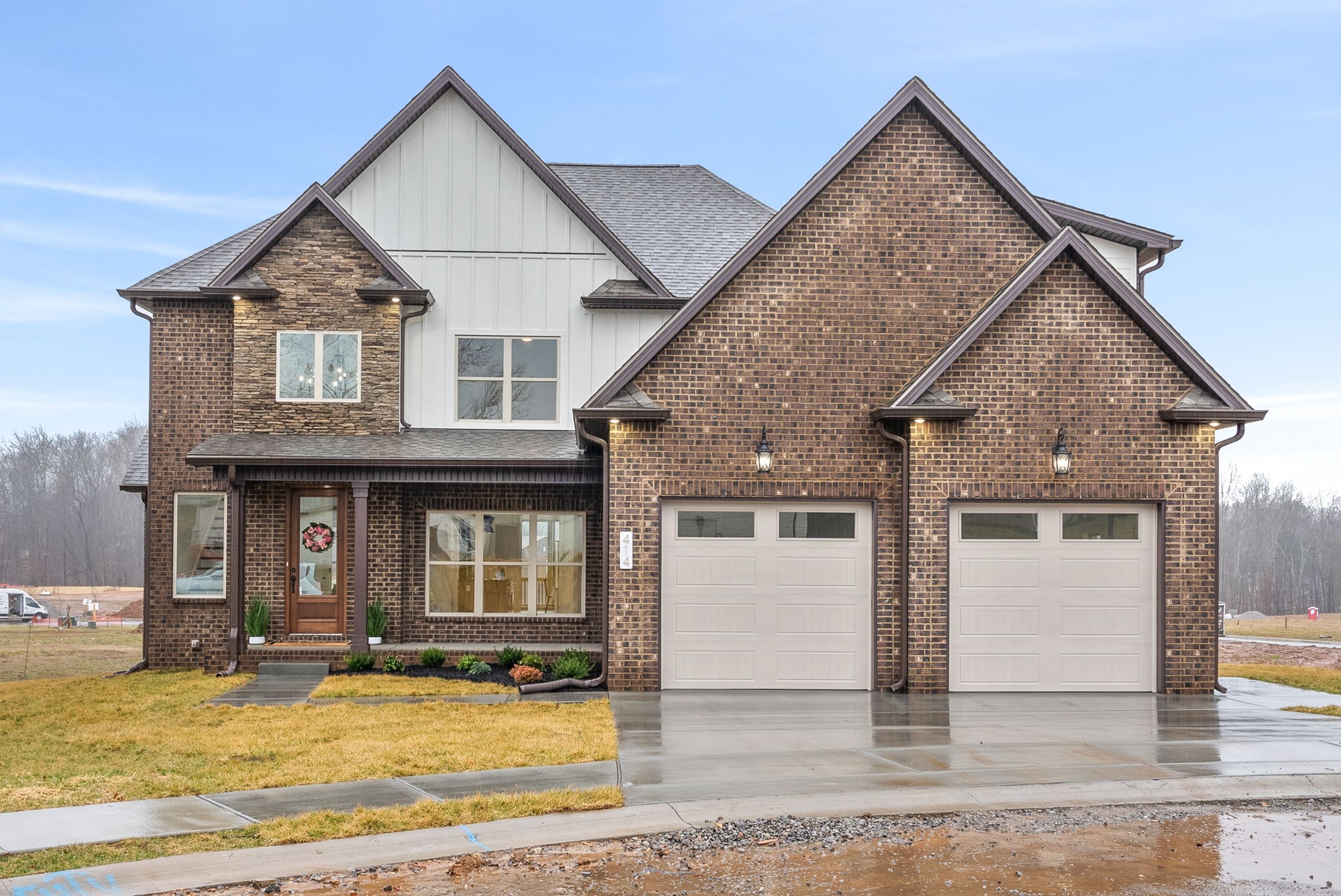 414 Blue Ridge Court Property Photo 1