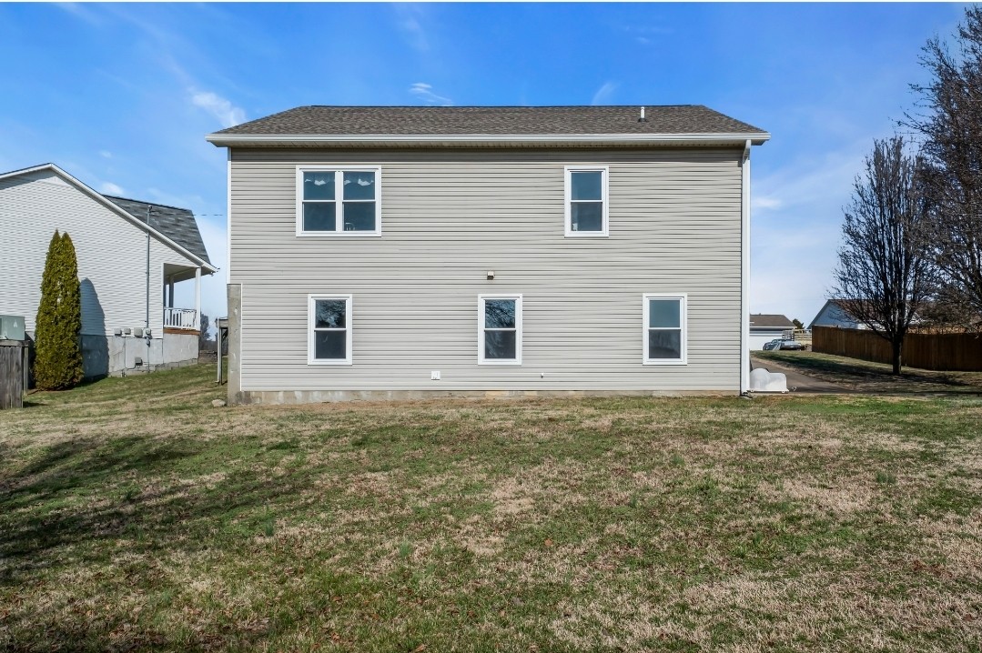 2821 Belle Meade Pl Property Photo 3