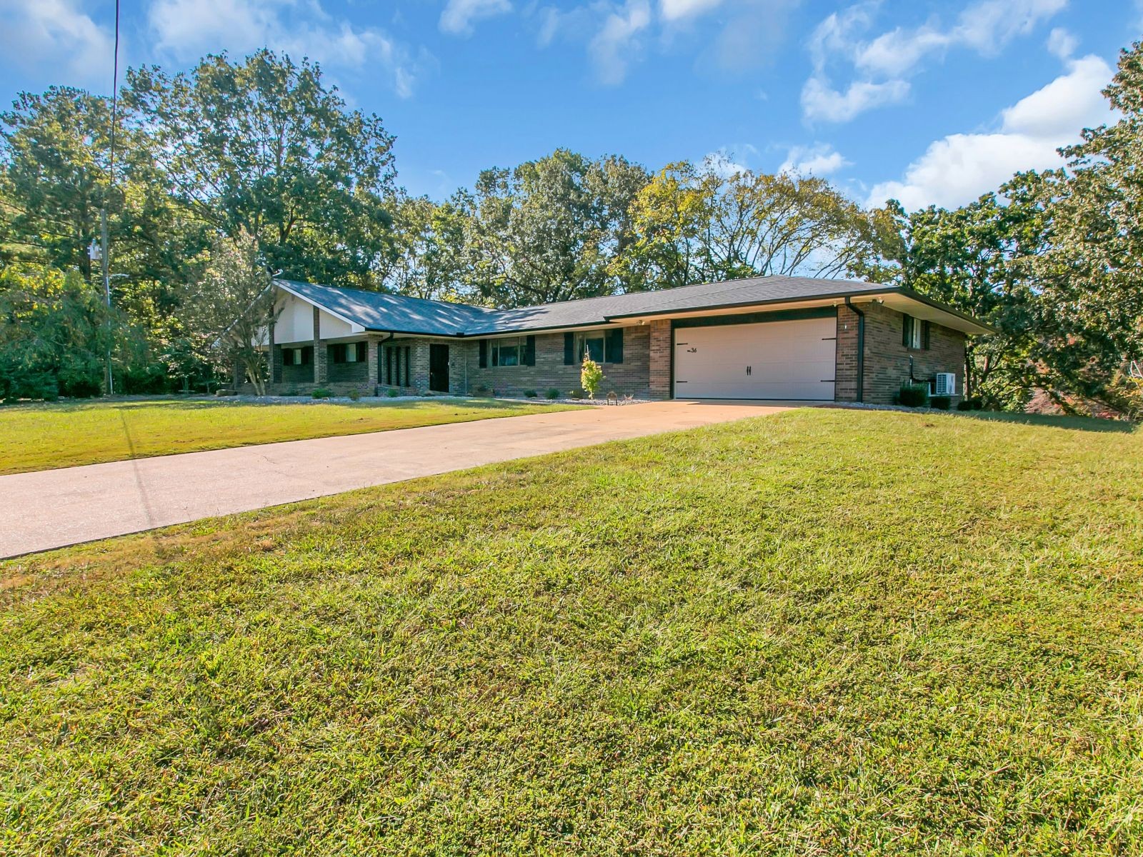 36 Avondale Pl Property Photo 7