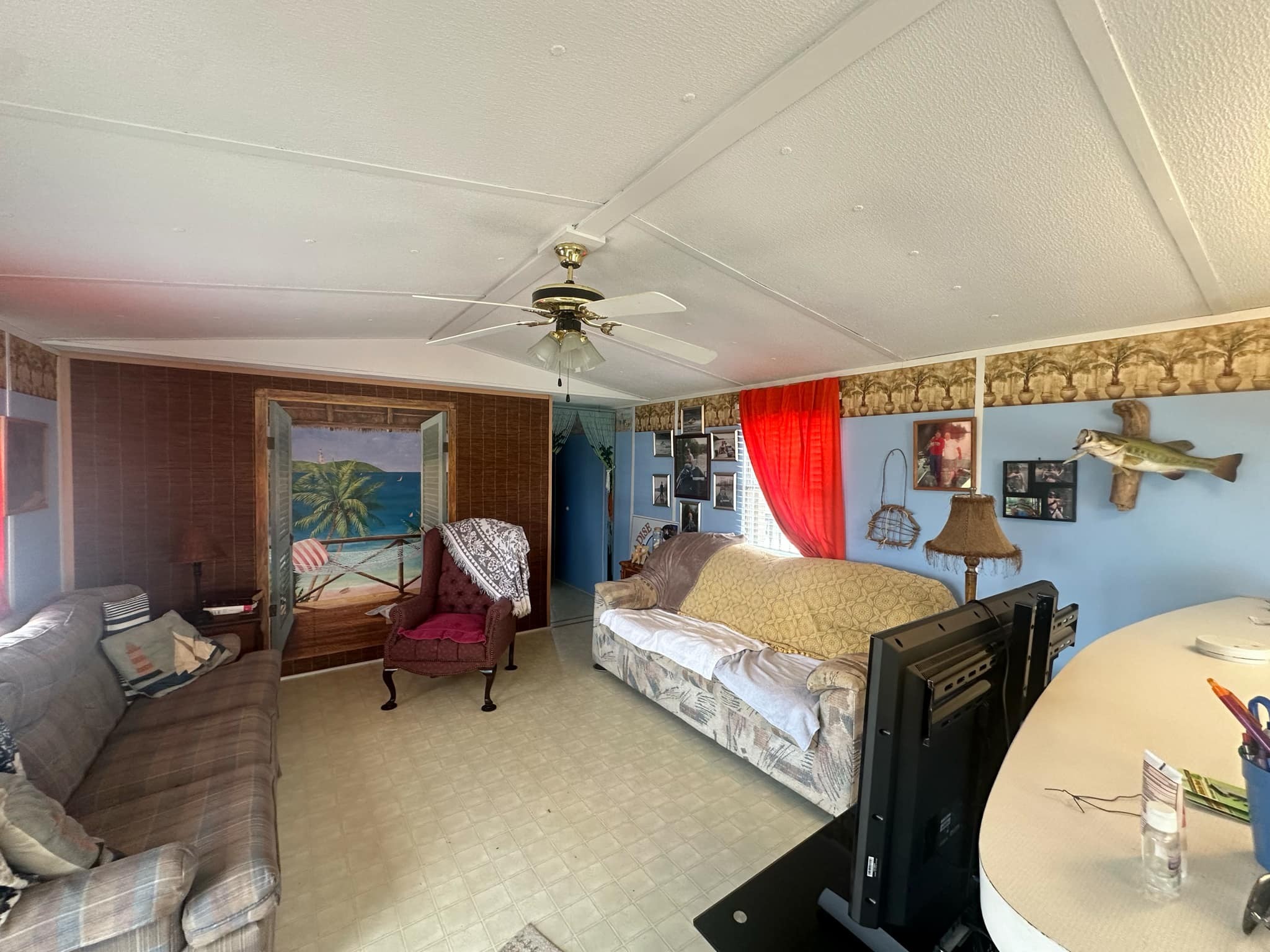 100 Dry Drive Property Photo 14