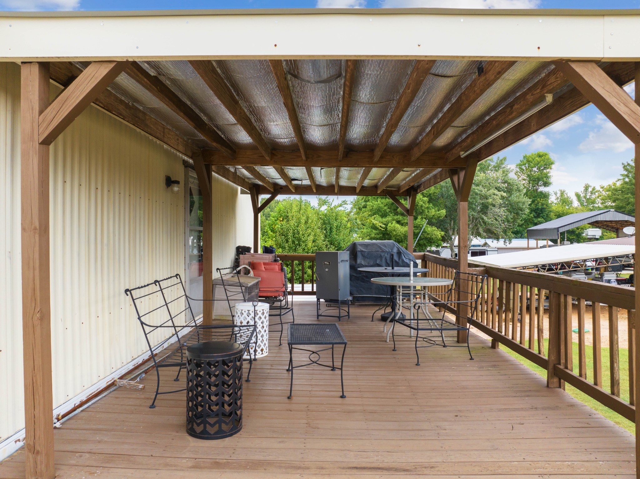 100 Dry Drive Property Photo 15