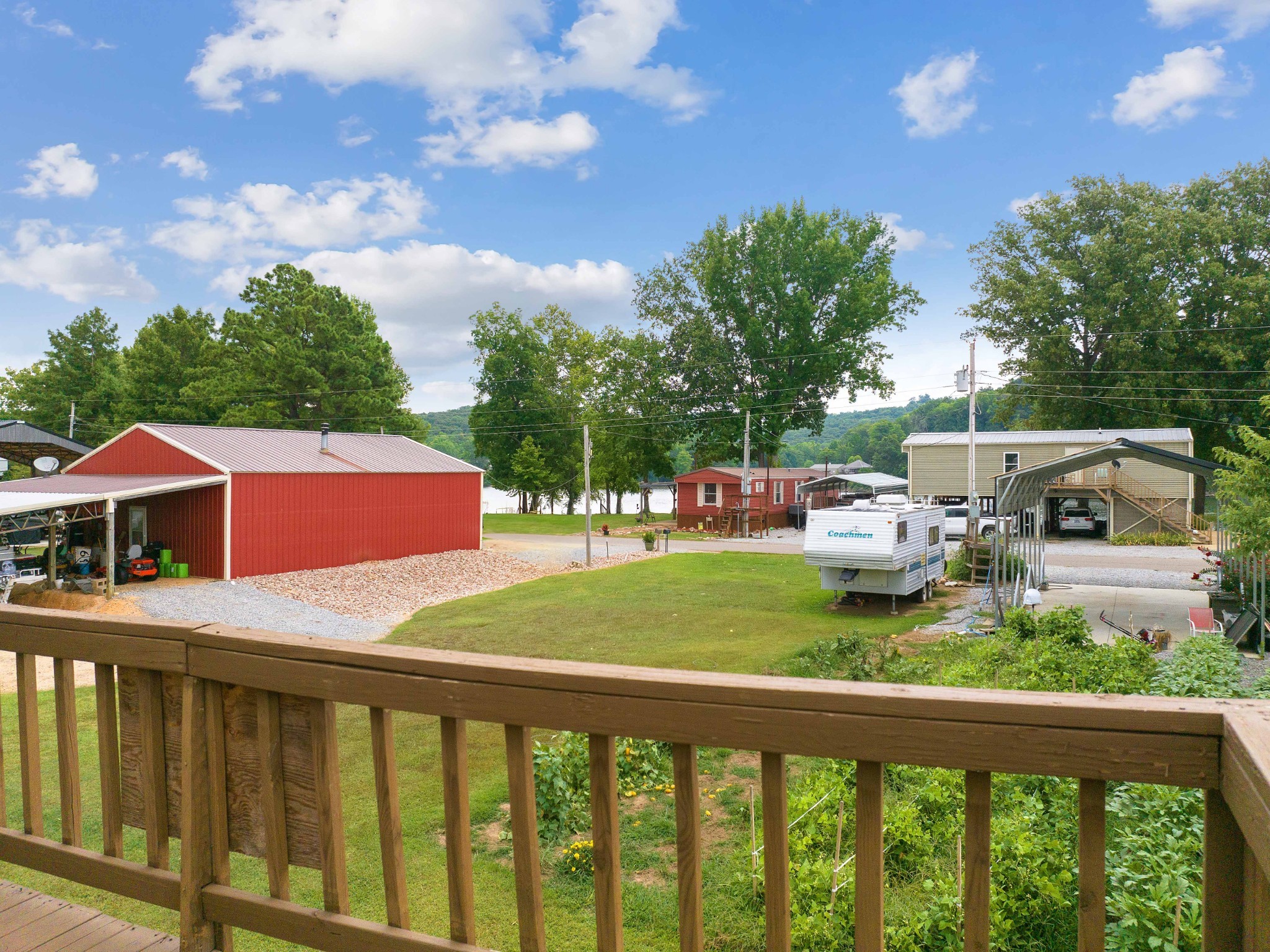 100 Dry Drive Property Photo 18
