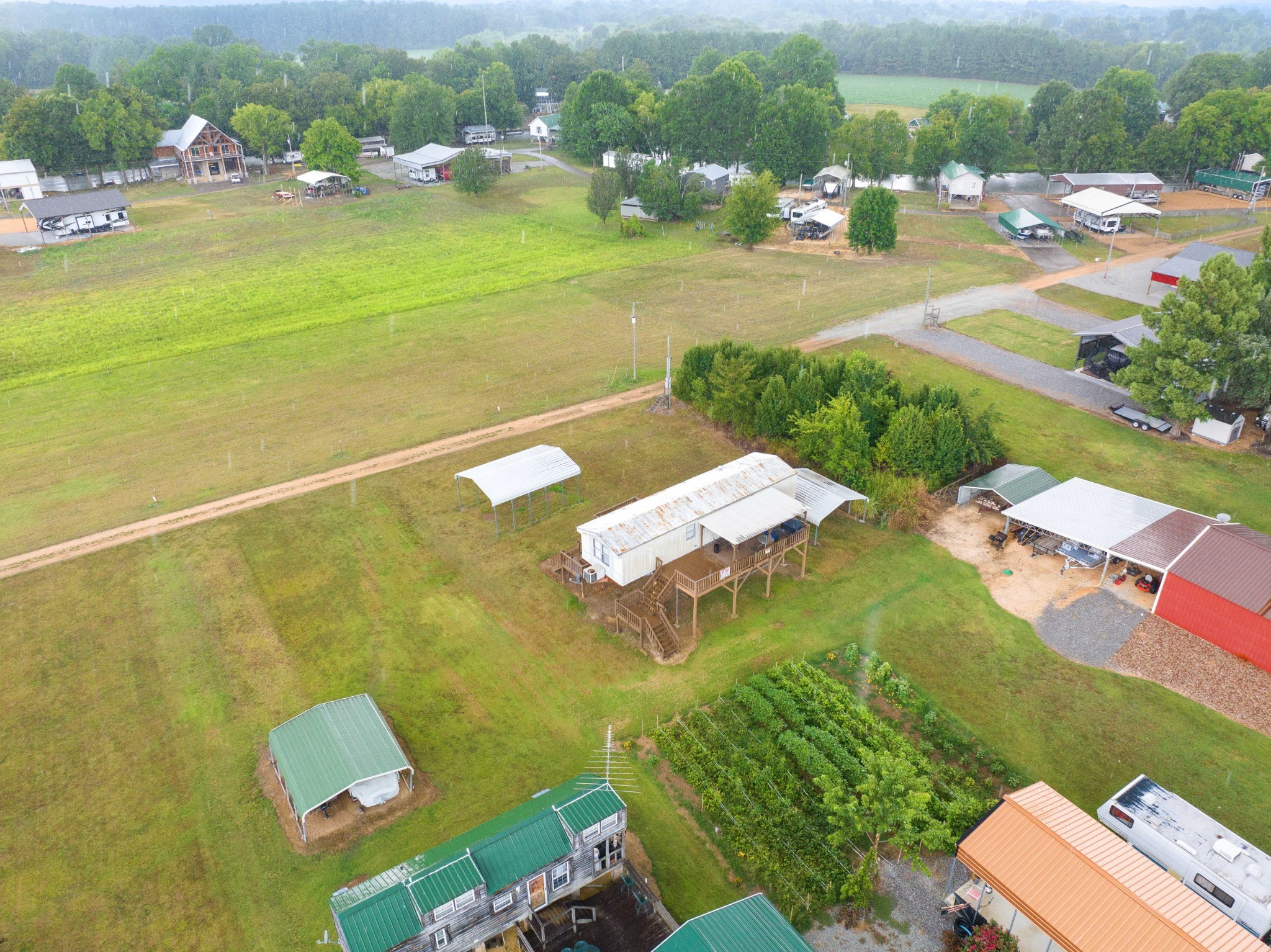 100 Dry Drive Property Photo 27