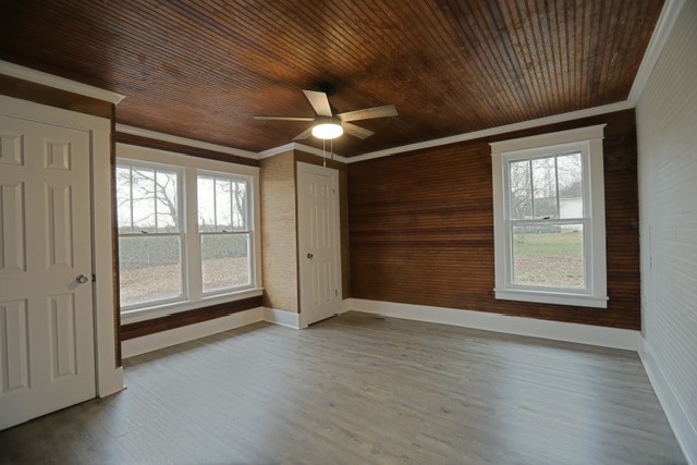 313 Spring St Property Photo 24