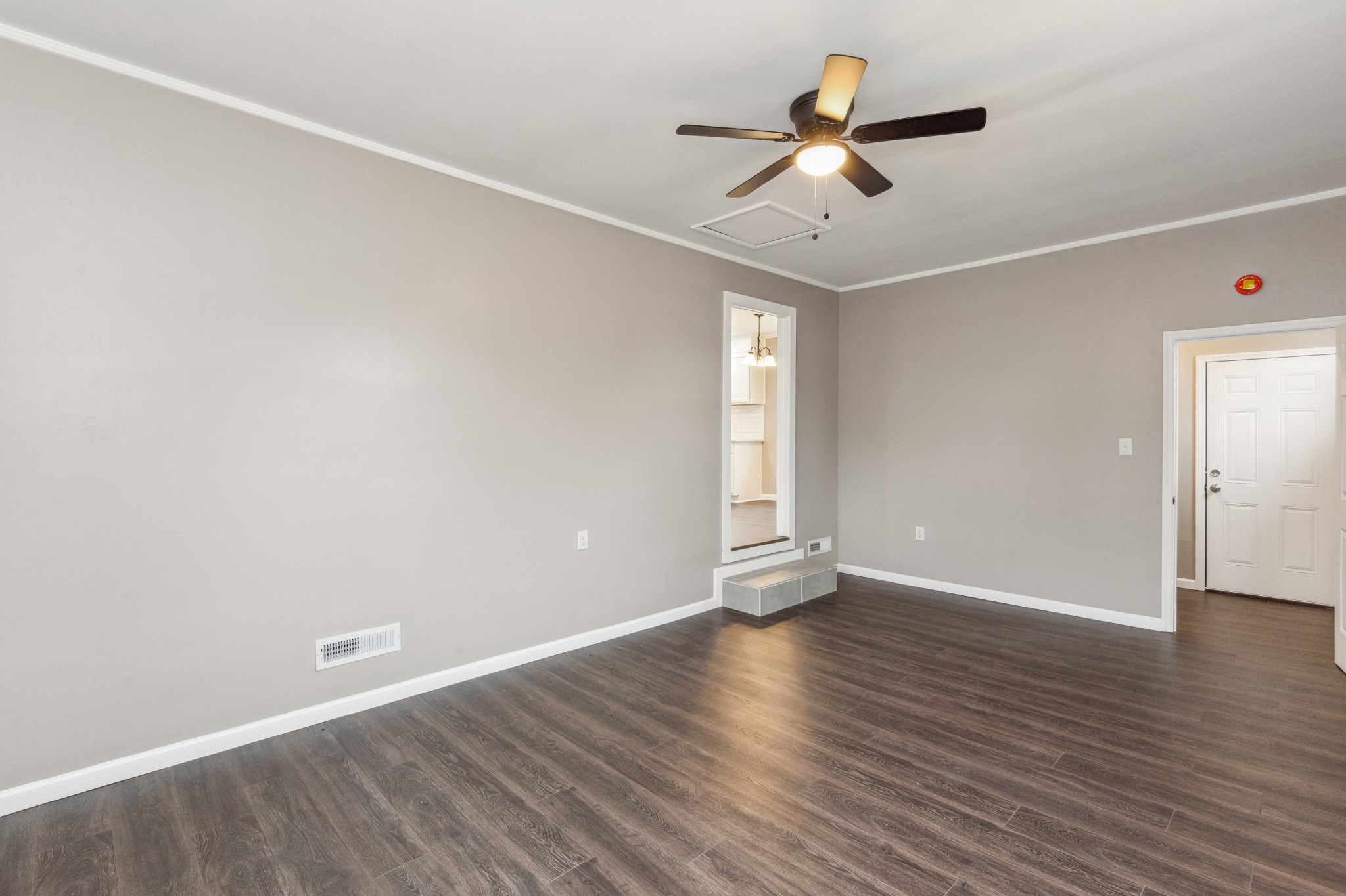 508 N Locust St Property Photo 19