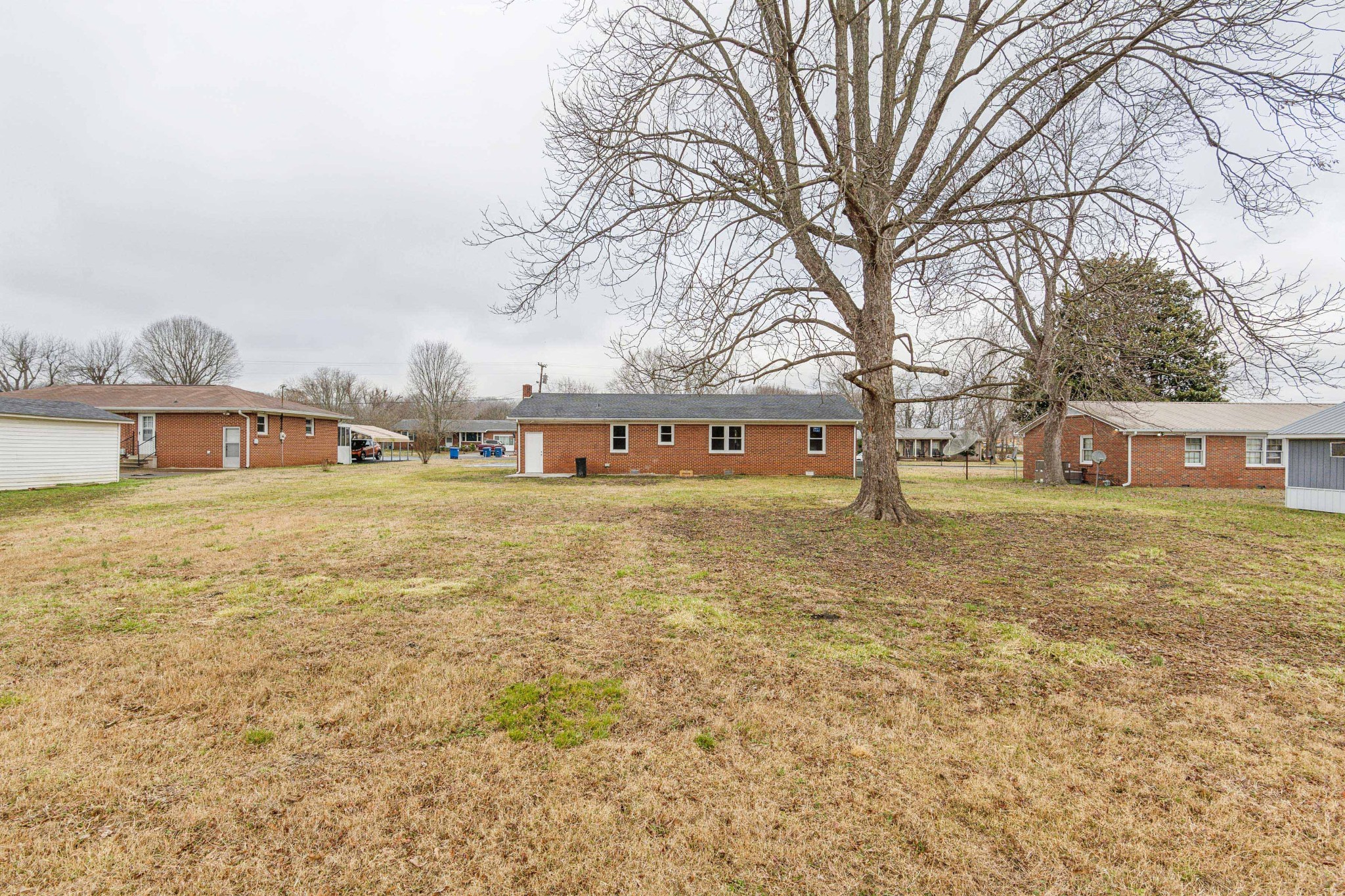 508 N Locust St Property Photo 24