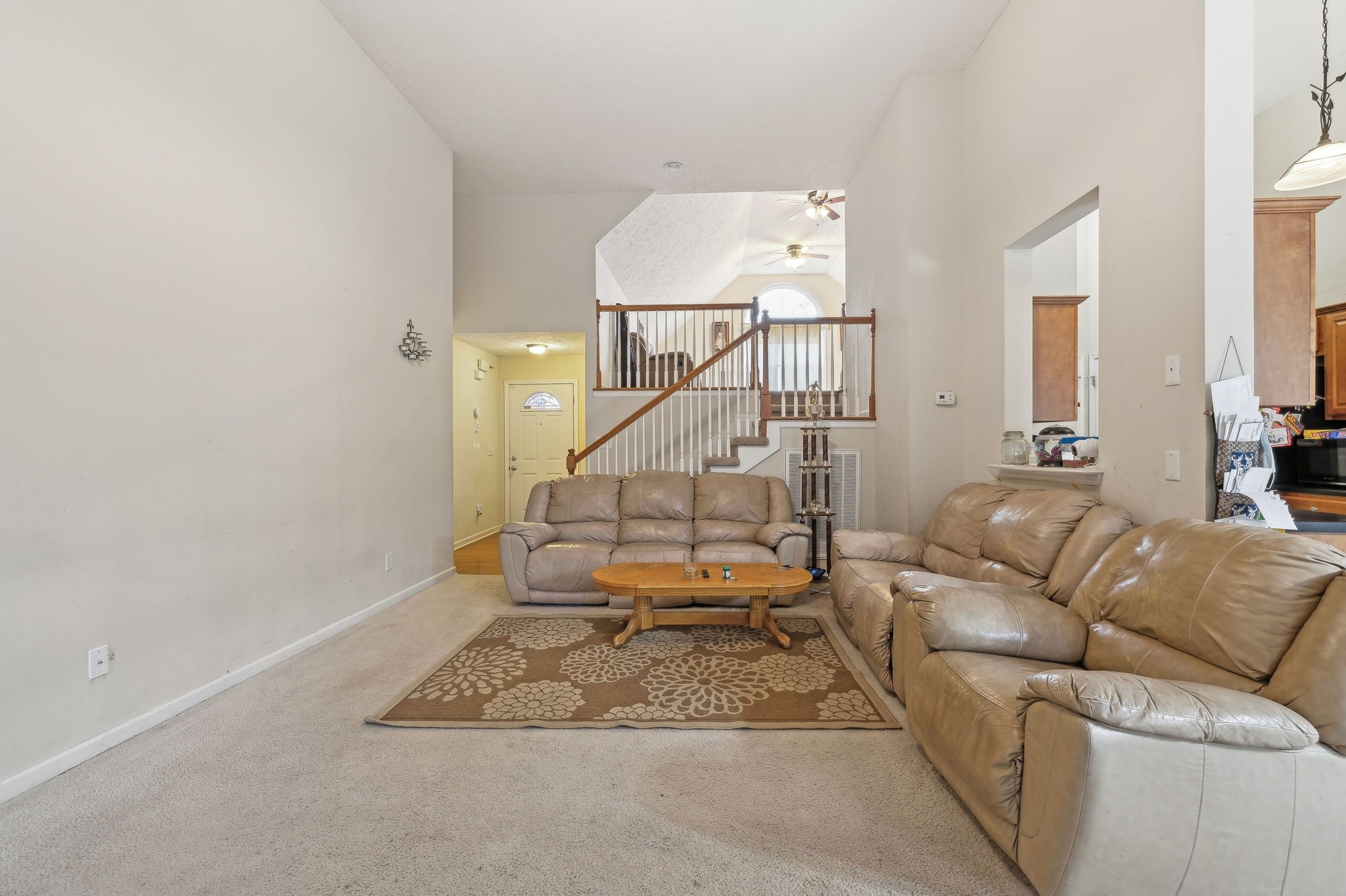 416 Birchclay Pt, S Property Photo 3