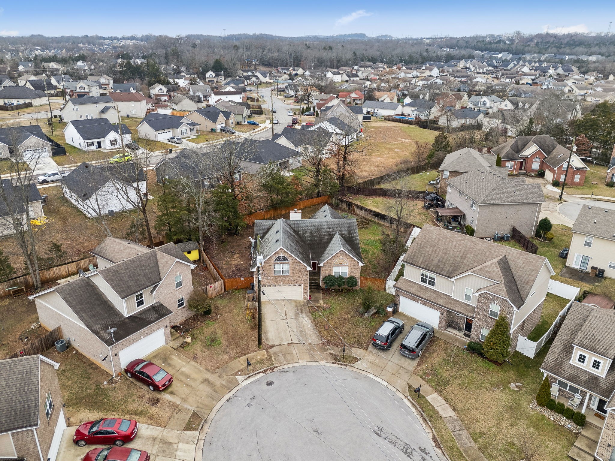 416 Birchclay Pt, S Property Photo 13