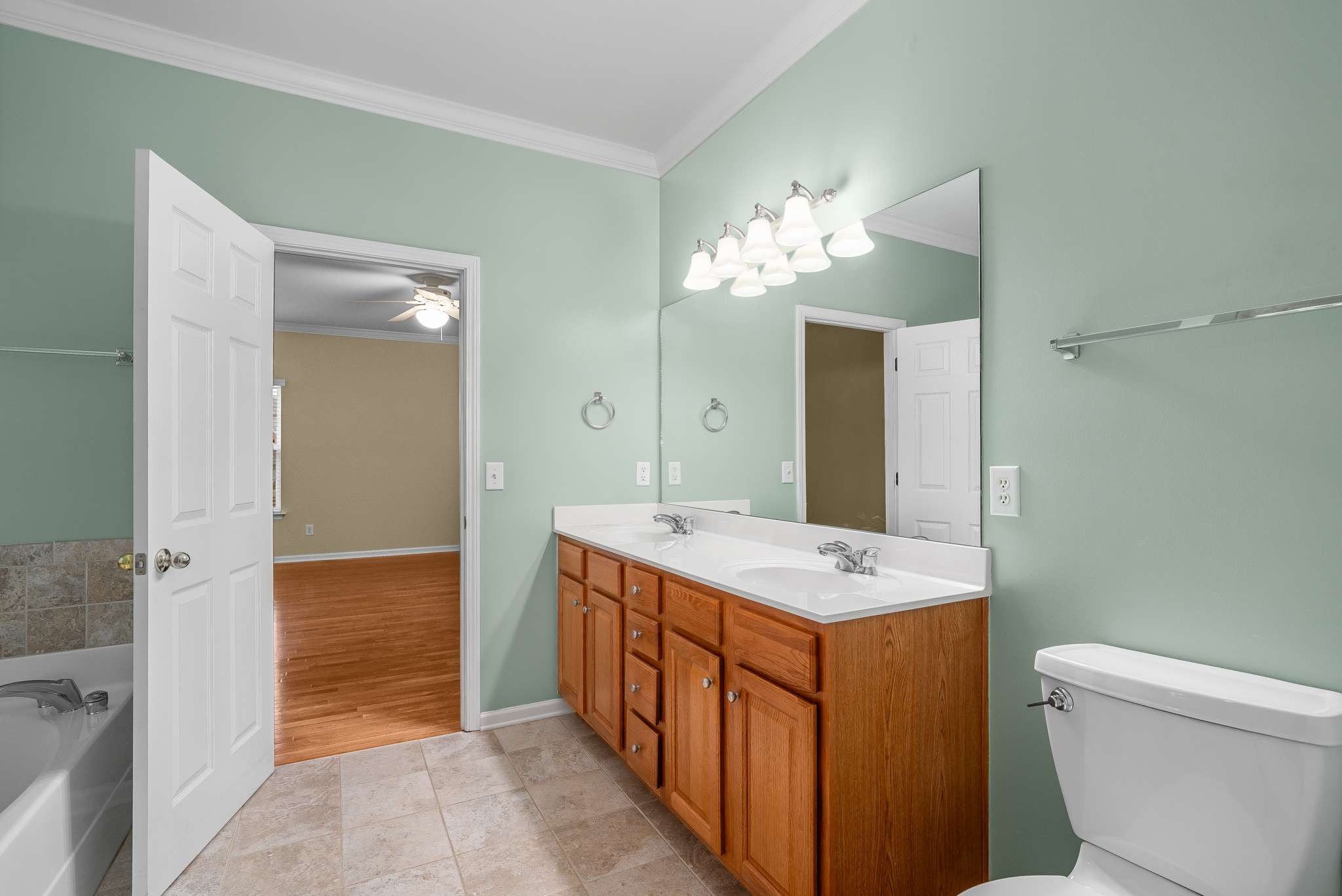 1305 Citadel Ct Property Photo 22