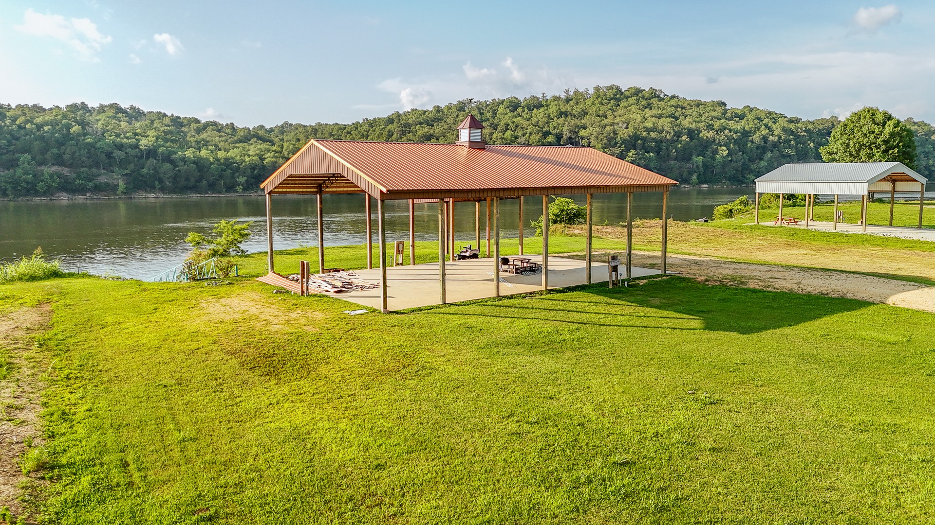 753 River Front Dr Property Photo