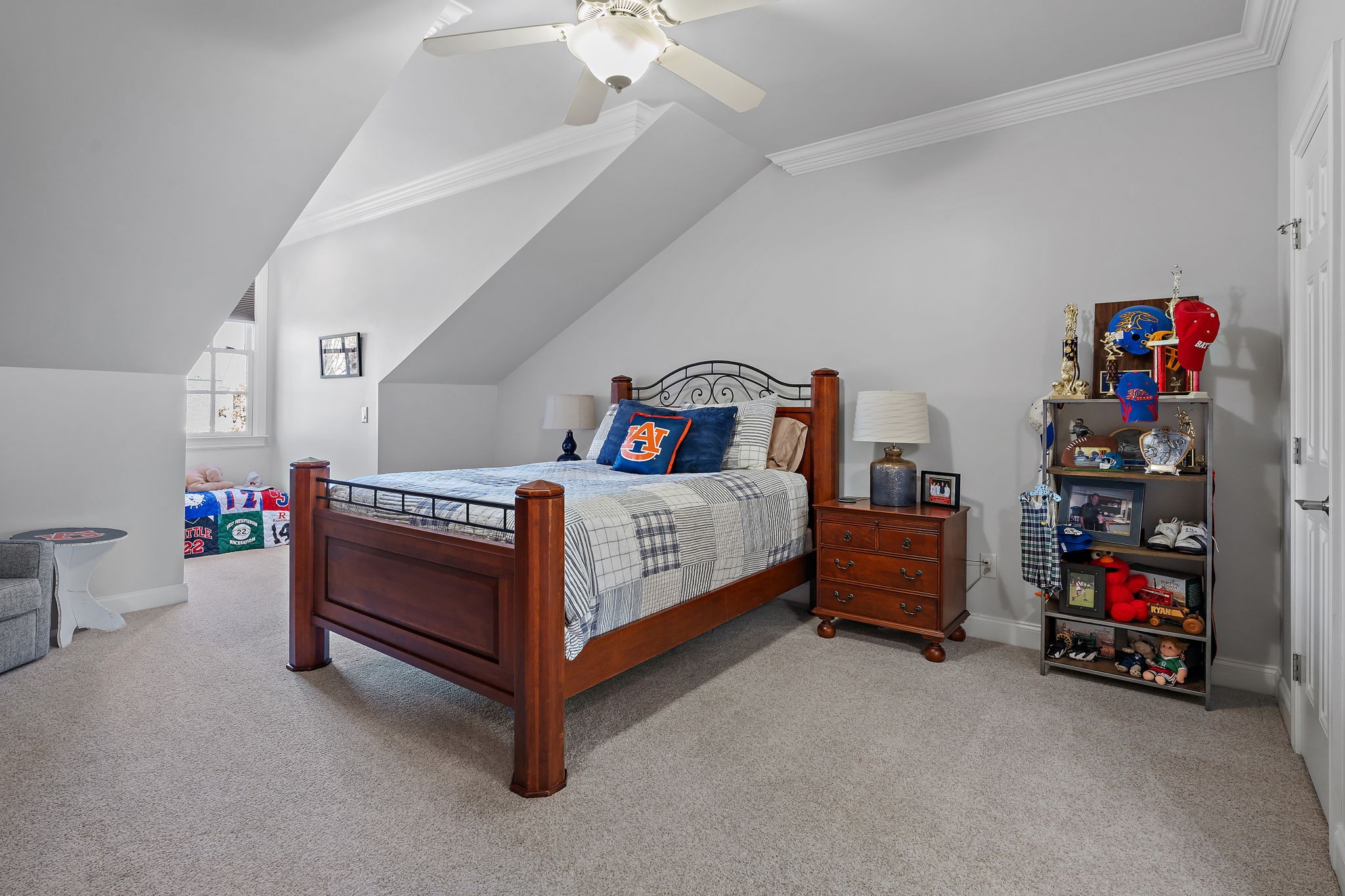 14 Angel Trce Property Photo 46