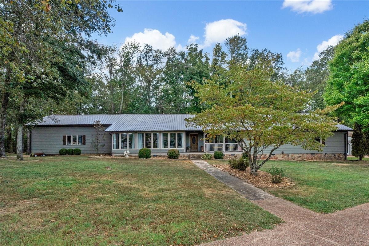 312 Roscoe Lynn Rd Property Photo 6
