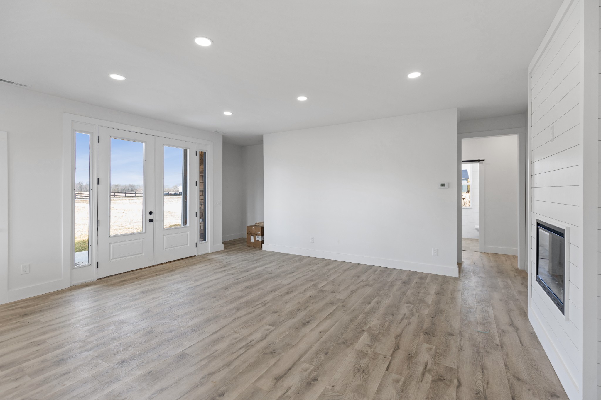 1807 Three Island Road Property Photo 12