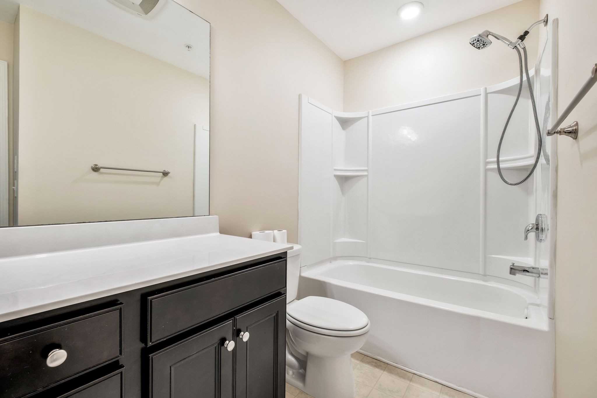 802 Kennear Ln Property Photo 27
