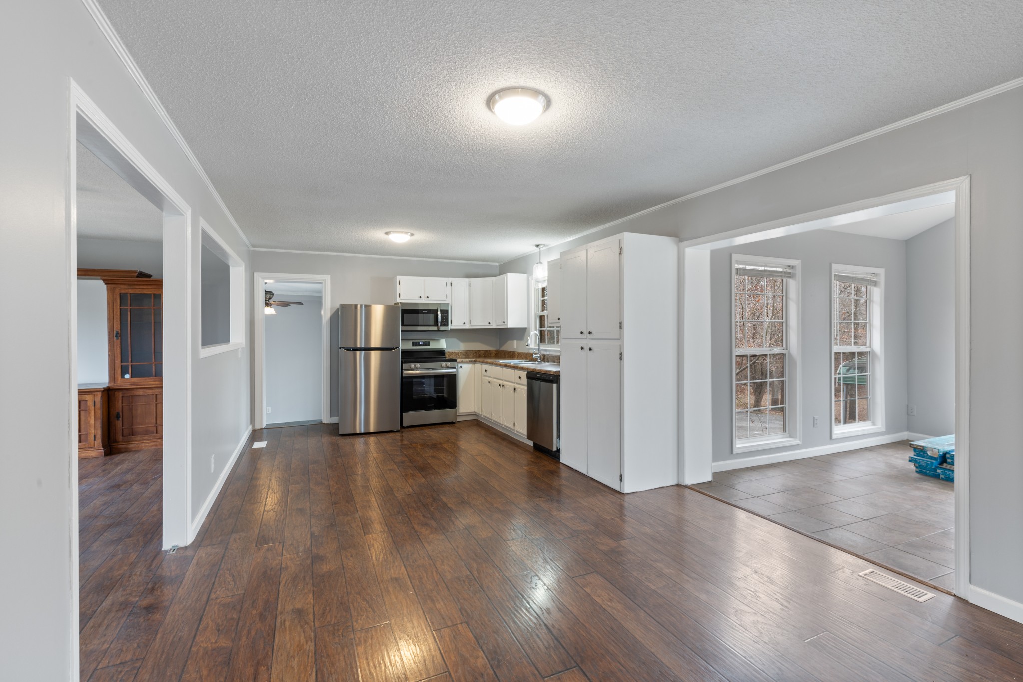 308 Leader Dr Property Photo