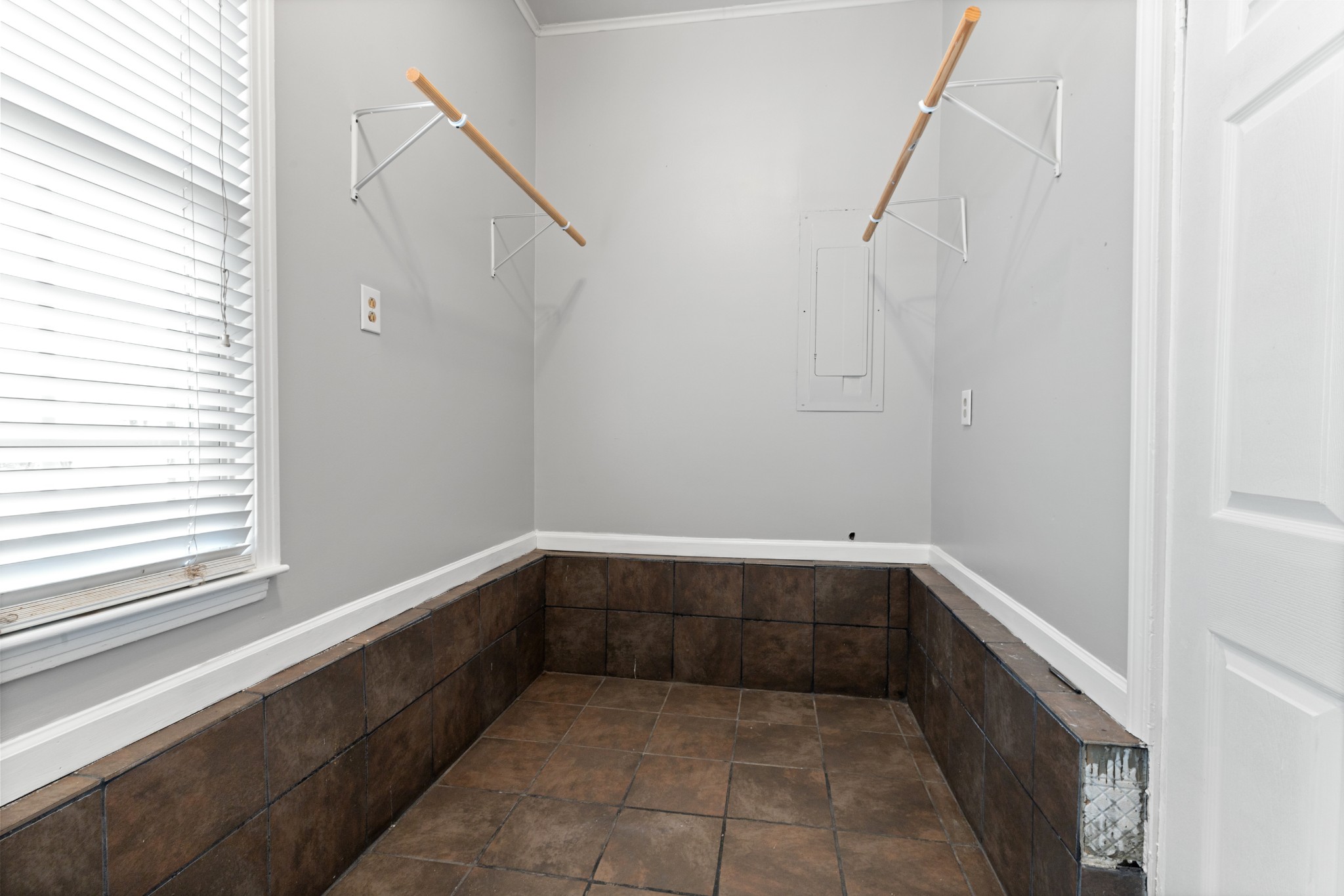 308 Leader Dr Property Photo 15