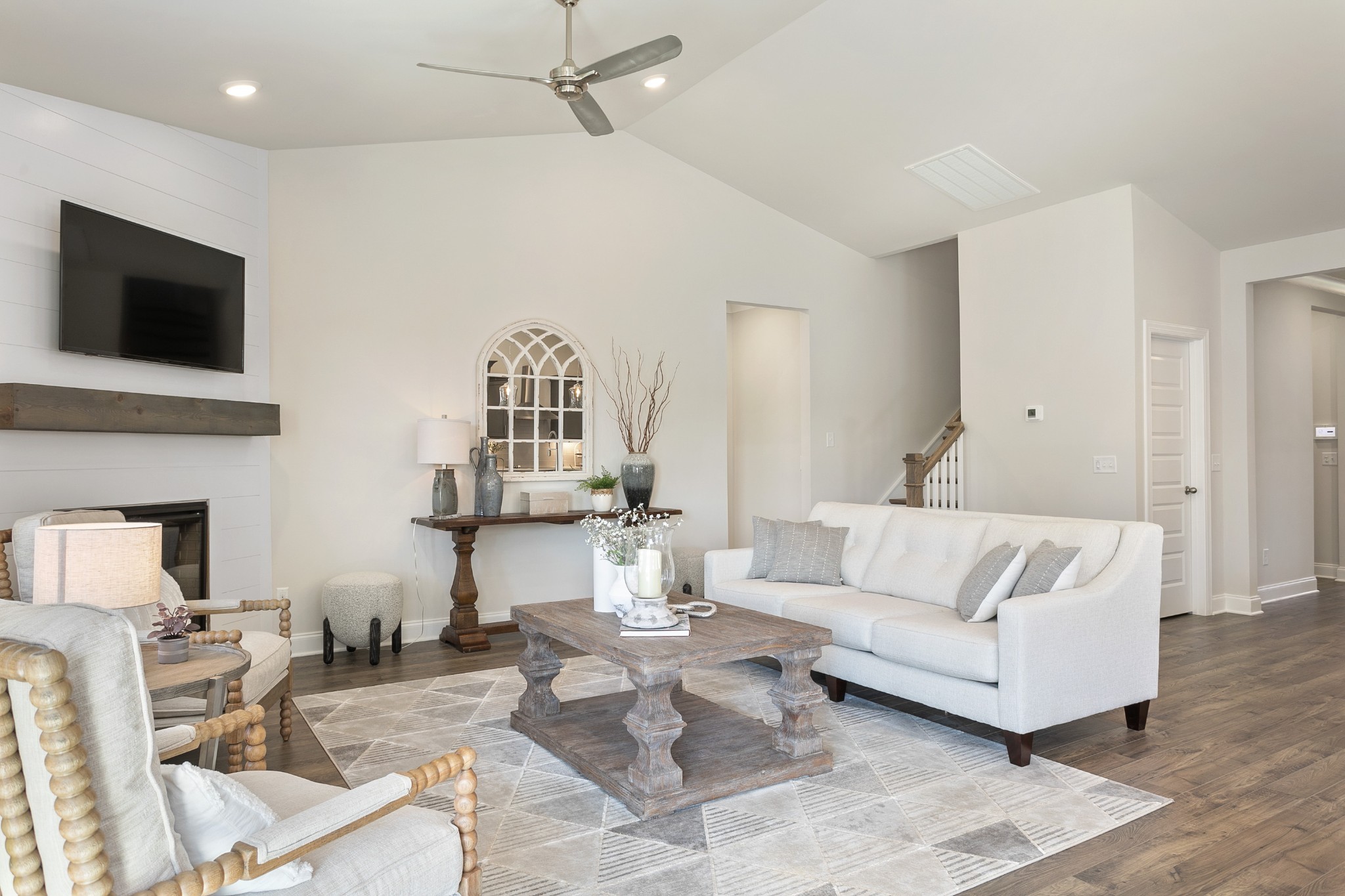 1004 Riverview Run Property Photo 8