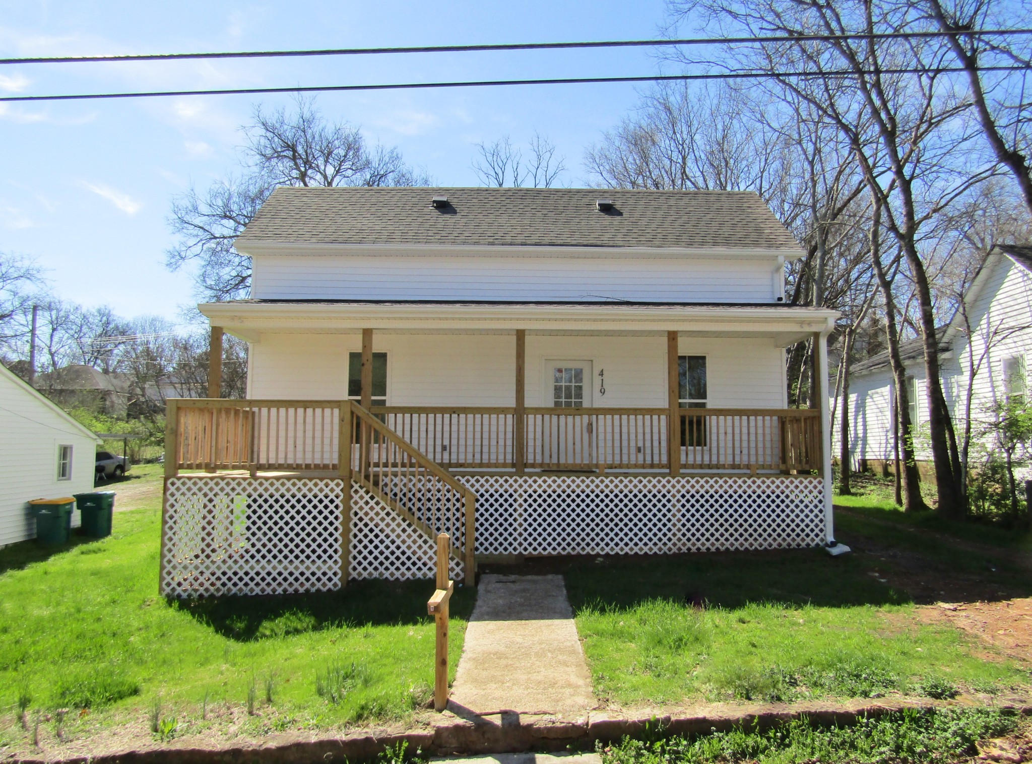 419 Cedar St Property Photo 1