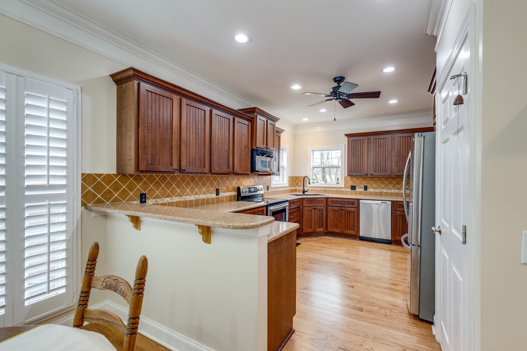1528 Bunbury Dr Property Photo 8