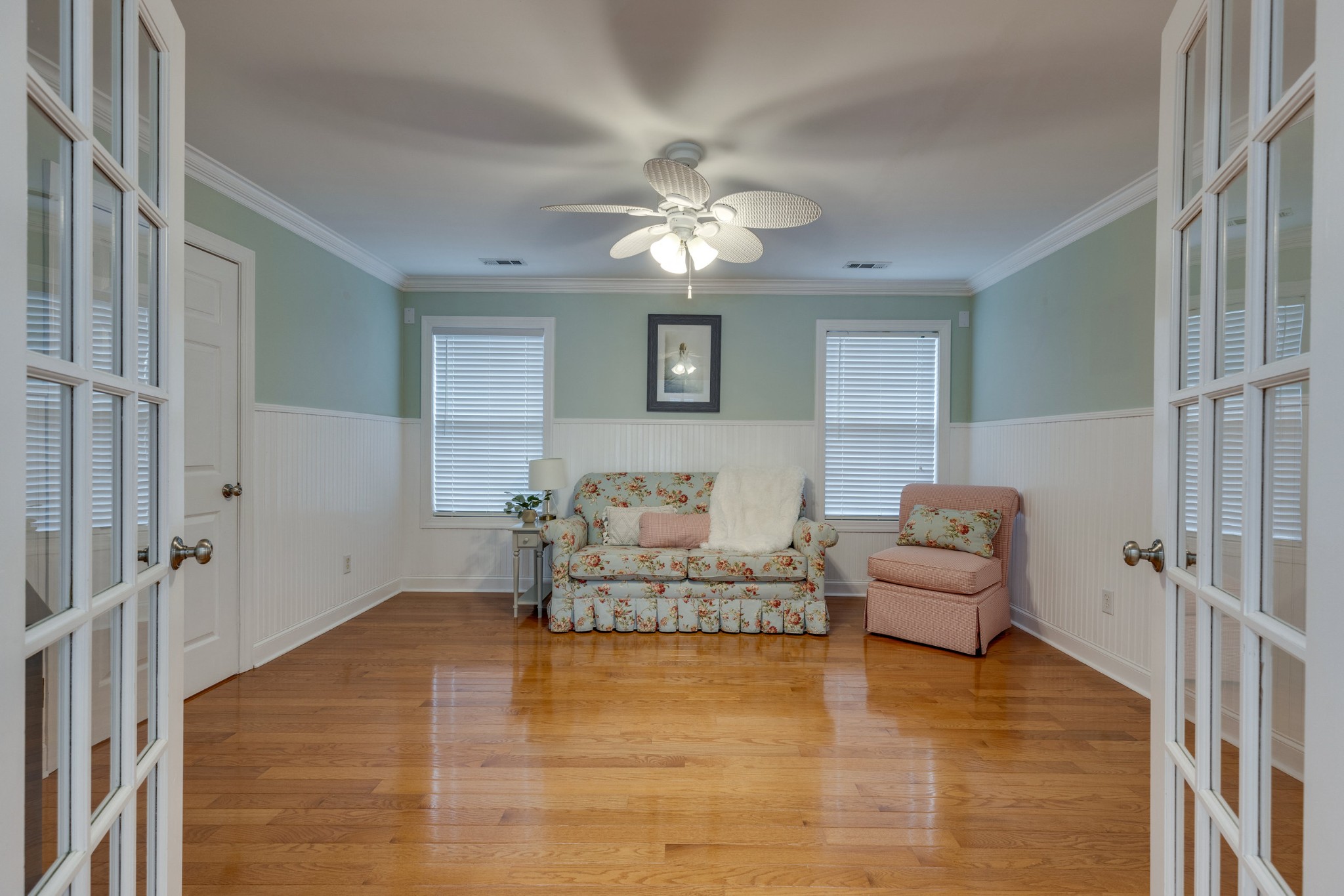 1528 Bunbury Dr Property Photo 23