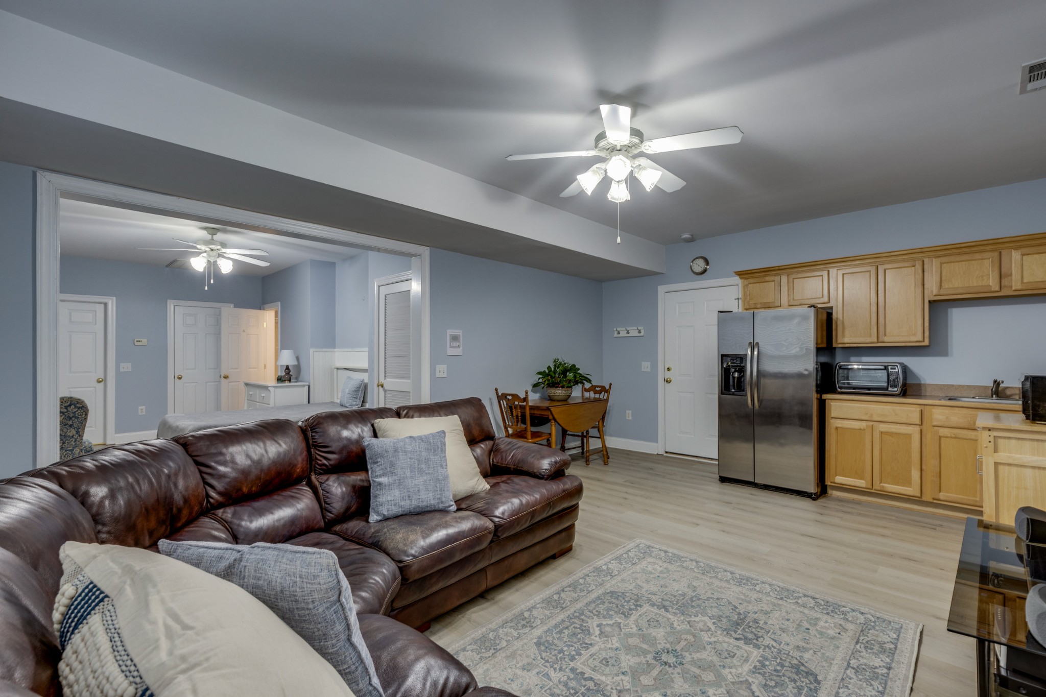 1528 Bunbury Dr Property Photo 35