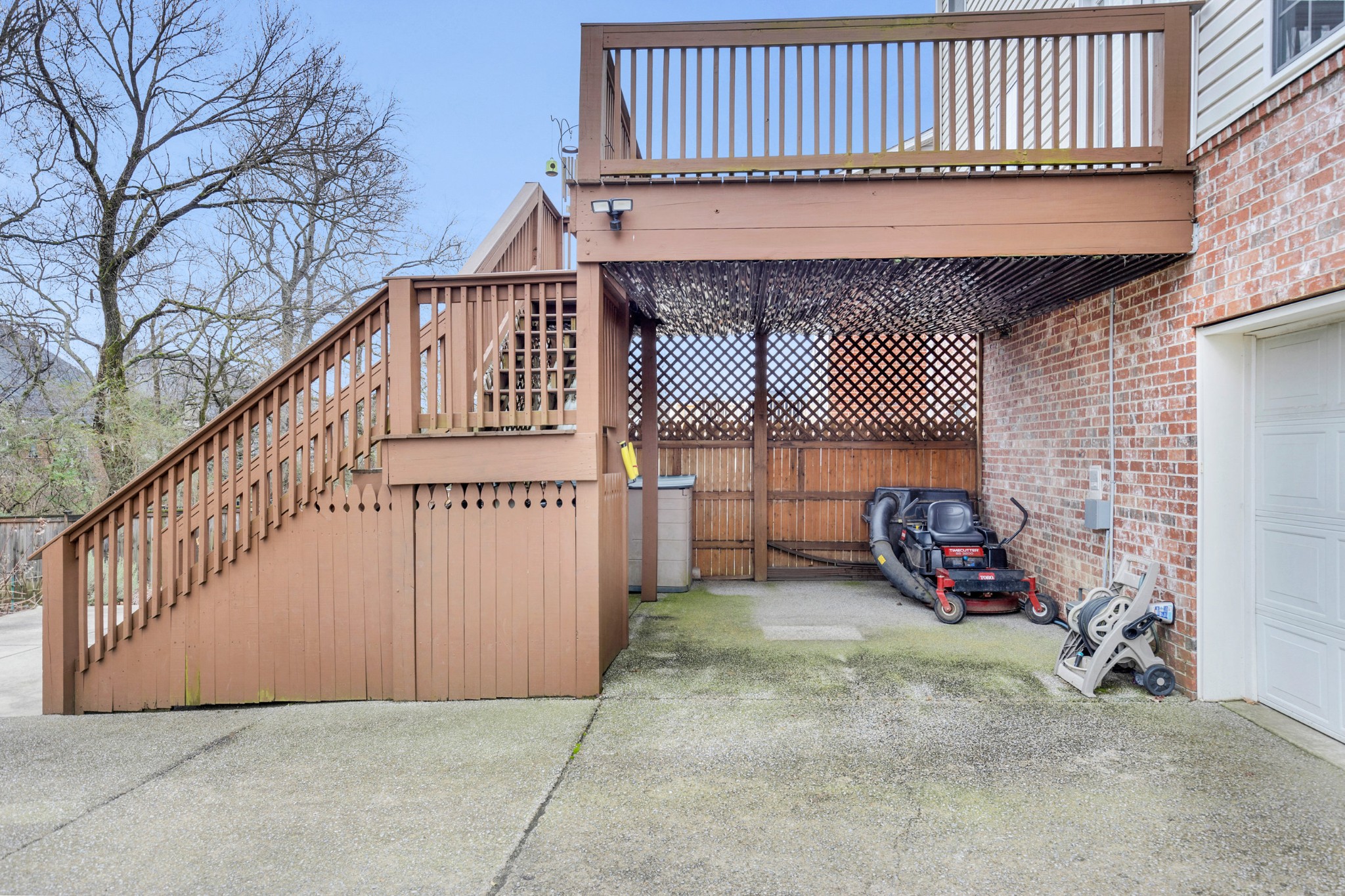 1528 Bunbury Dr Property Photo 46
