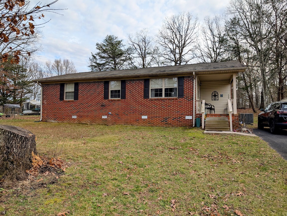 116 Dogwood Manor Rd Property Photo