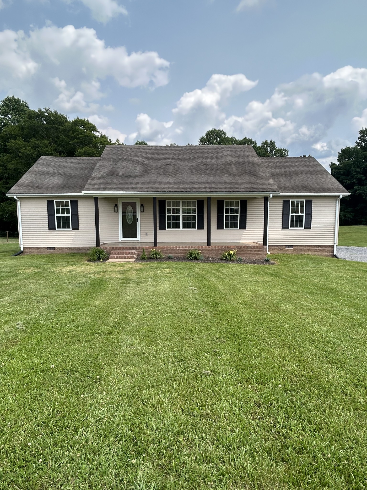 3290 Rocky Mound Rd Property Photo 1