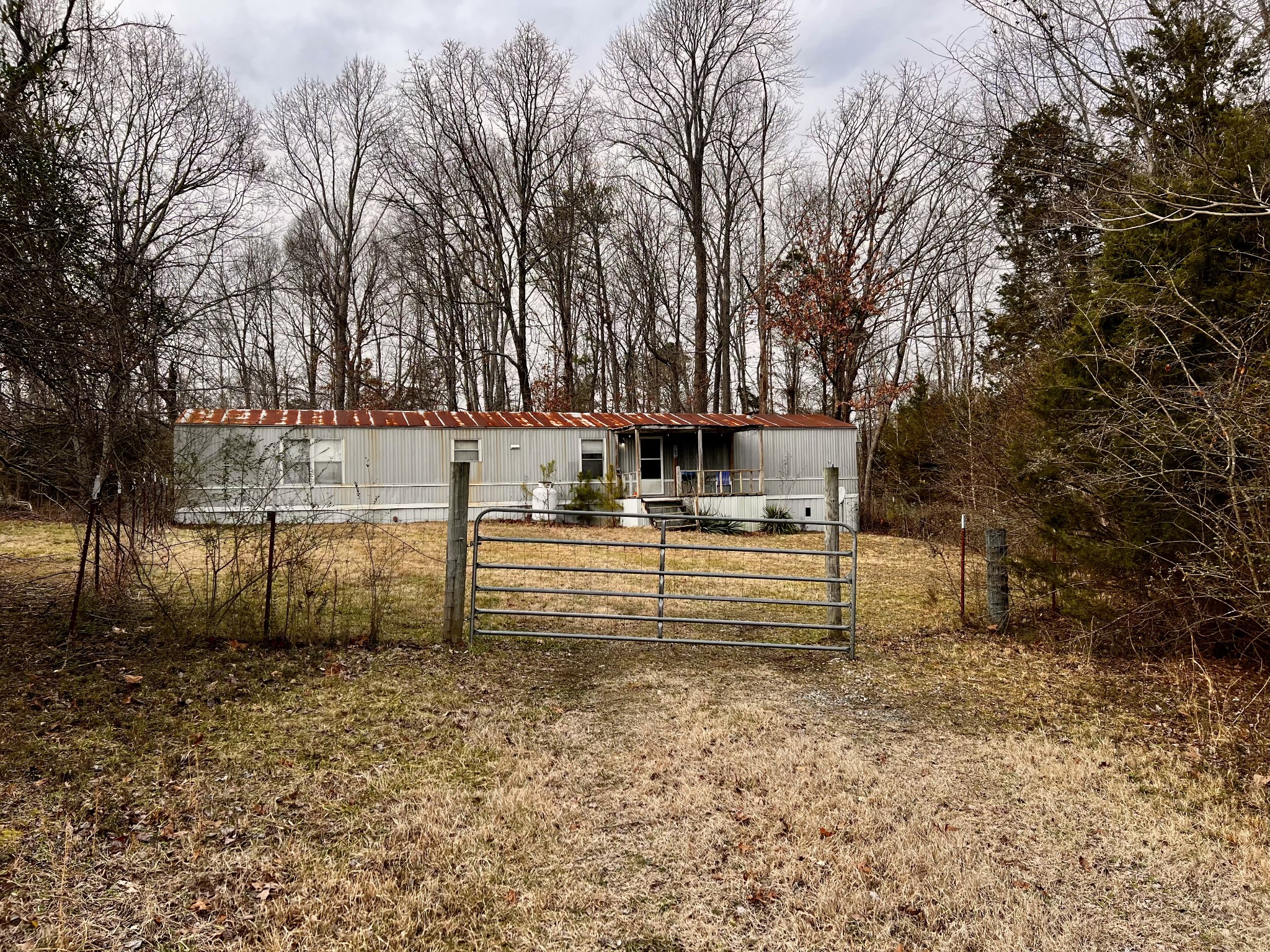 226 Old Lockhart Rd Property Photo