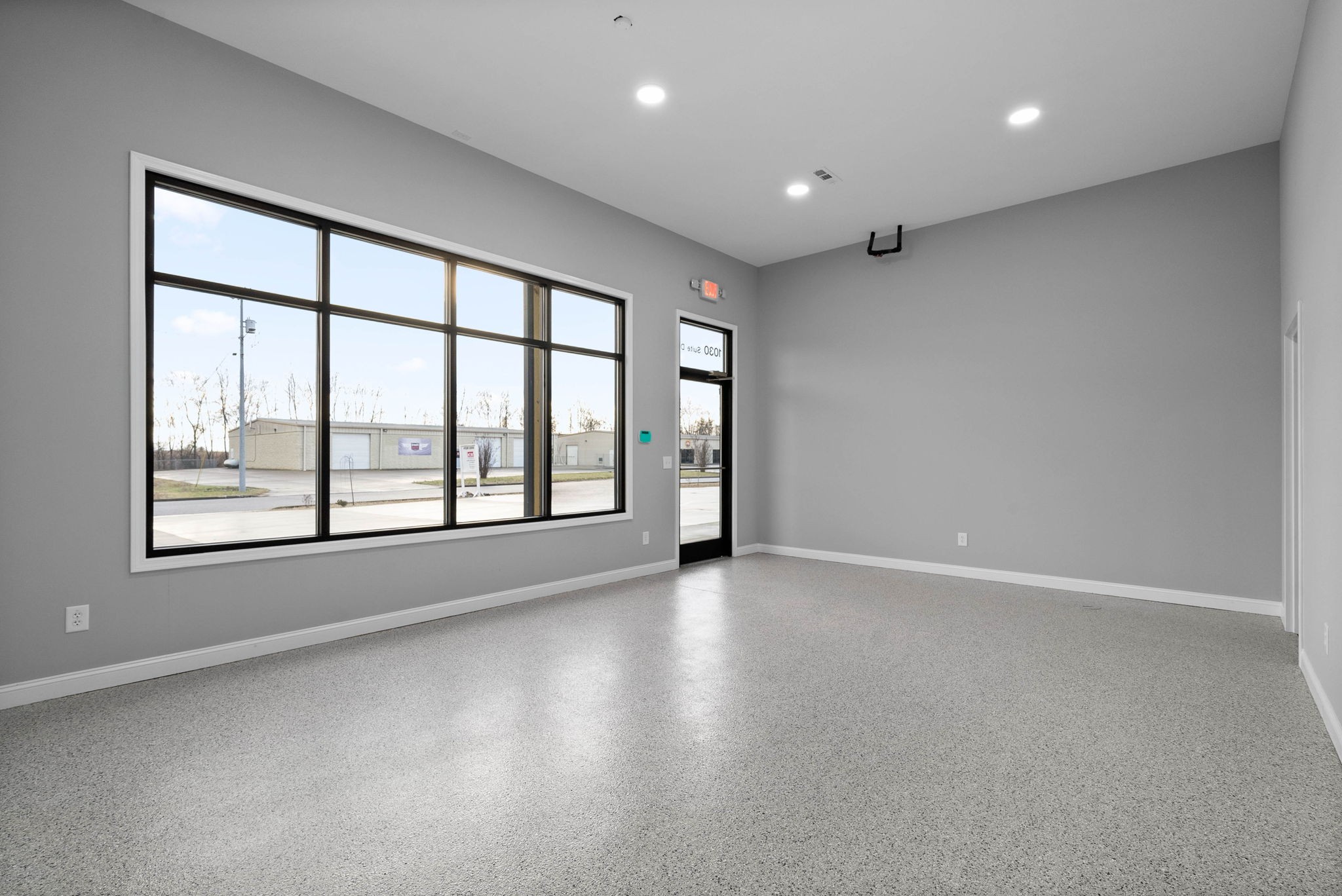 1030 Smokestack Dr Suite C Property Photo 1