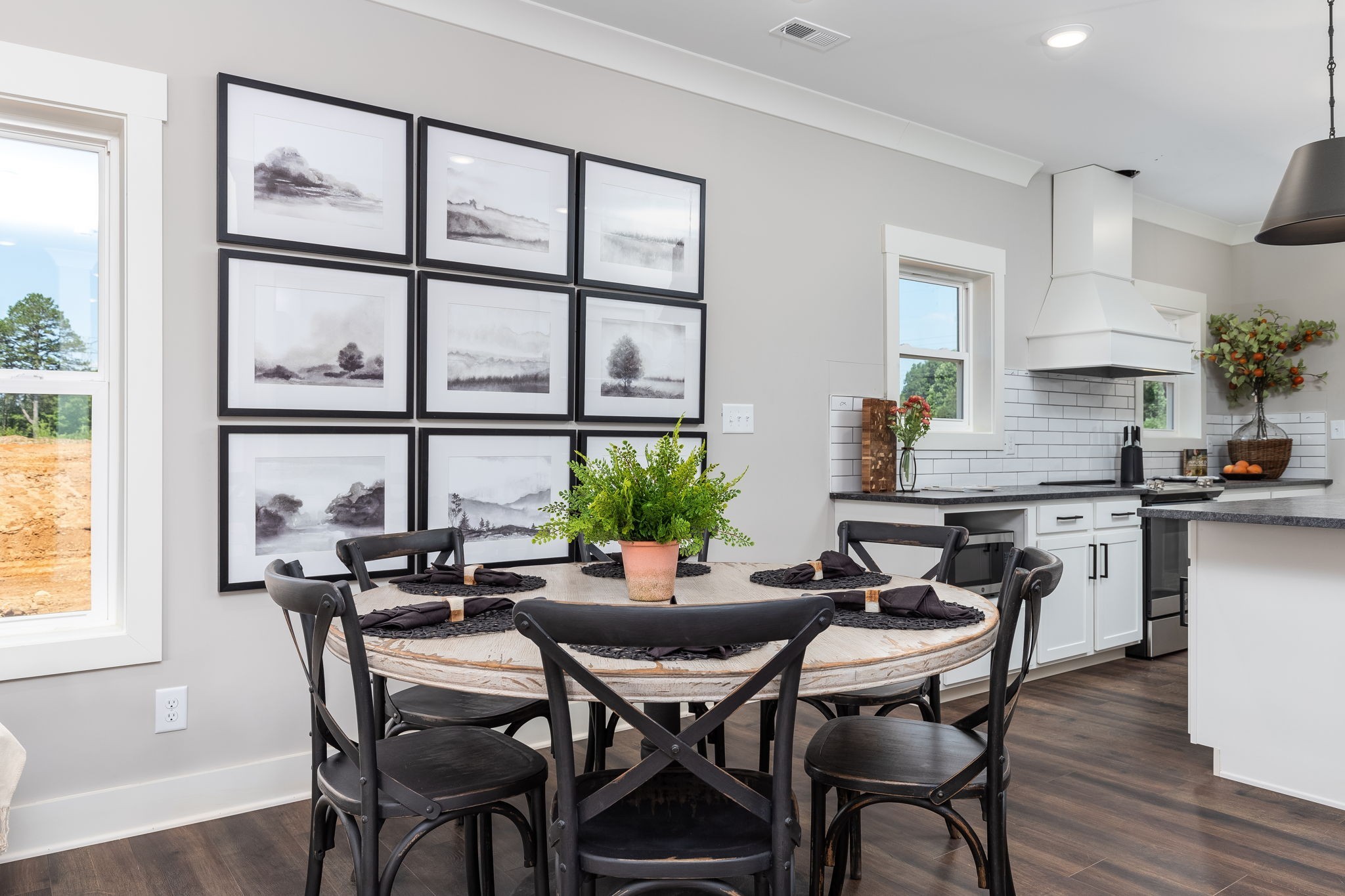 7133 Gentle Rain Road Property Photo 11