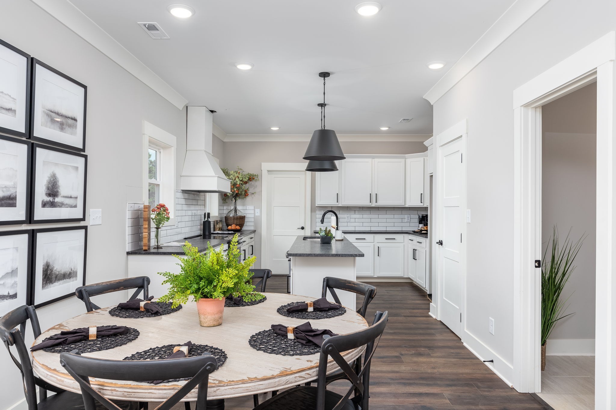7133 Gentle Rain Road Property Photo 12