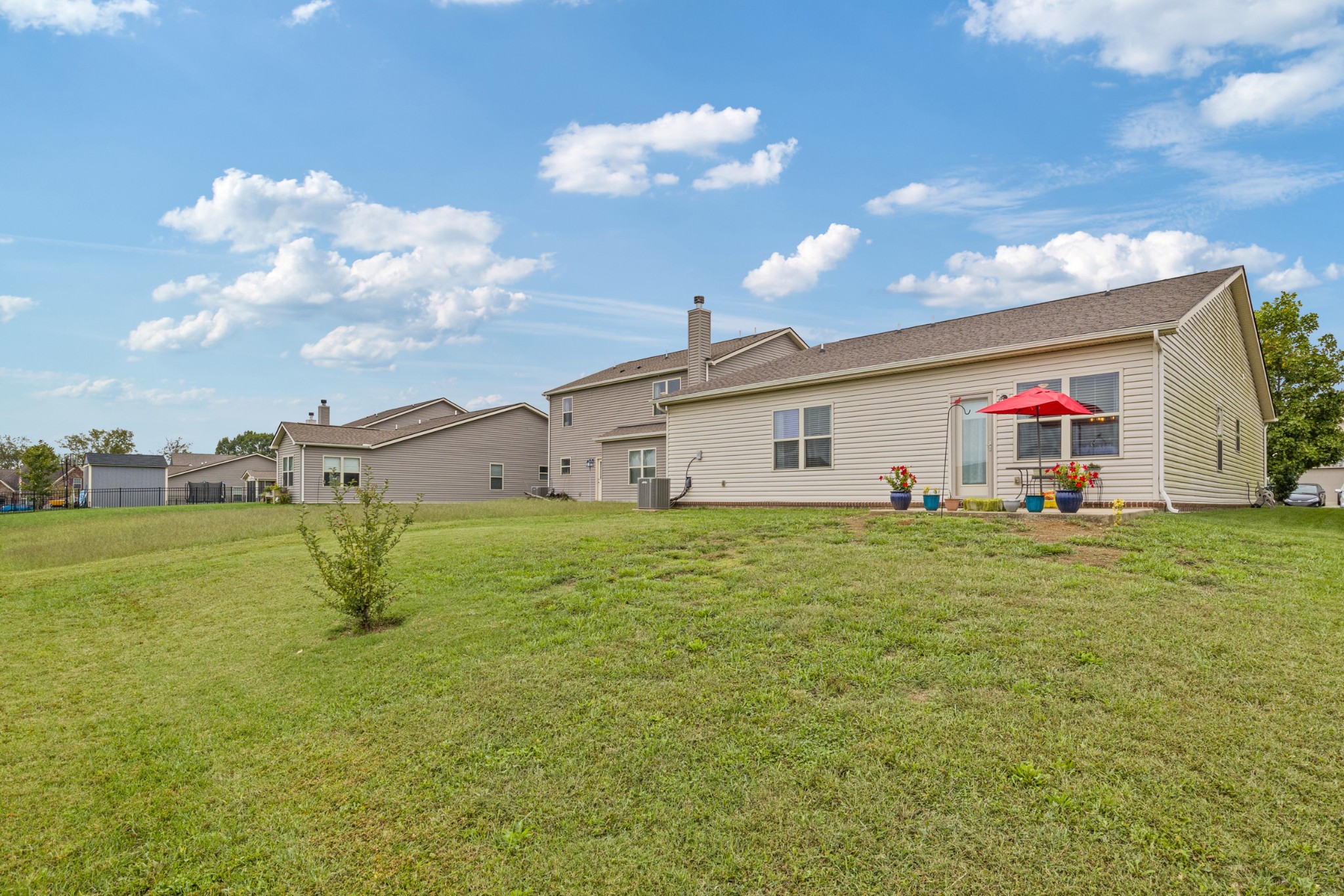 2918 Hen Brook Dr Property Photo 30