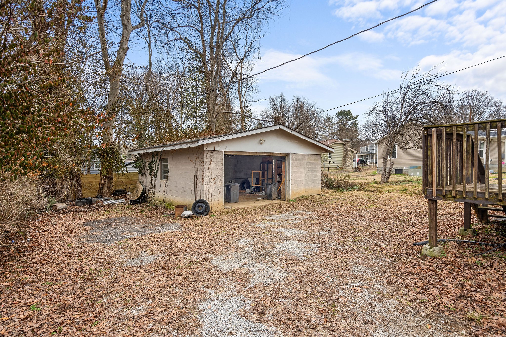 715 Williams Ln Property Photo 24