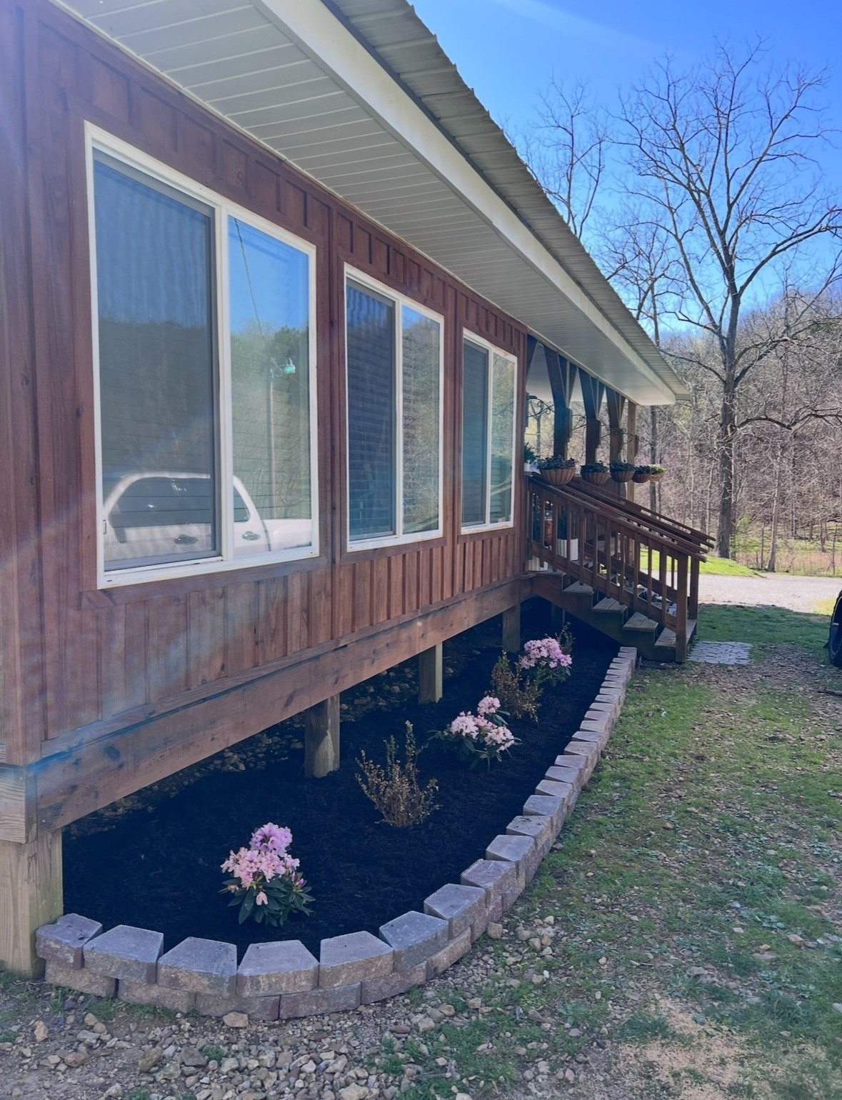 1074 Kersey Hollow Rd Property Photo 3