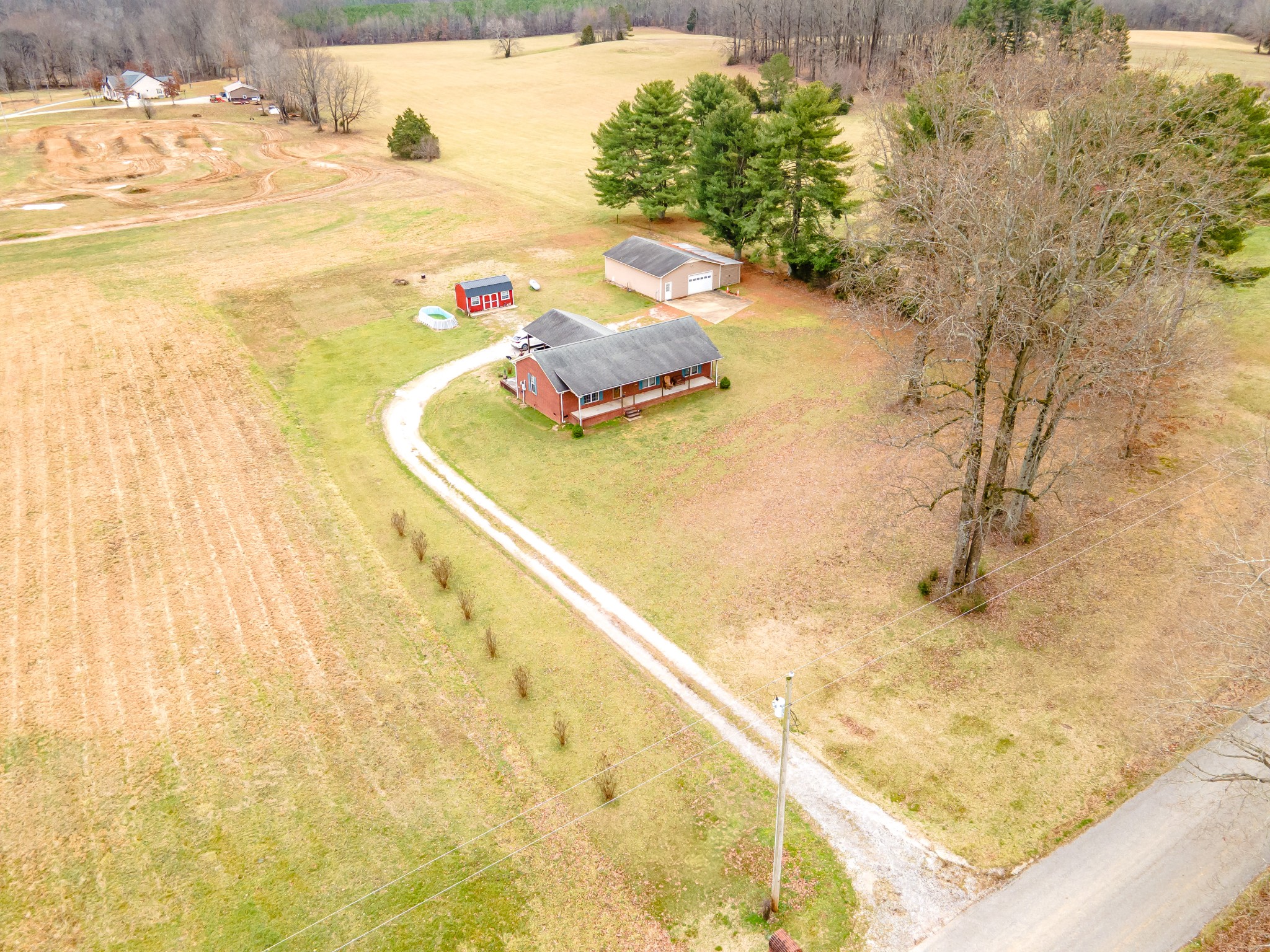 78 Lovers Ln Property Photo 1
